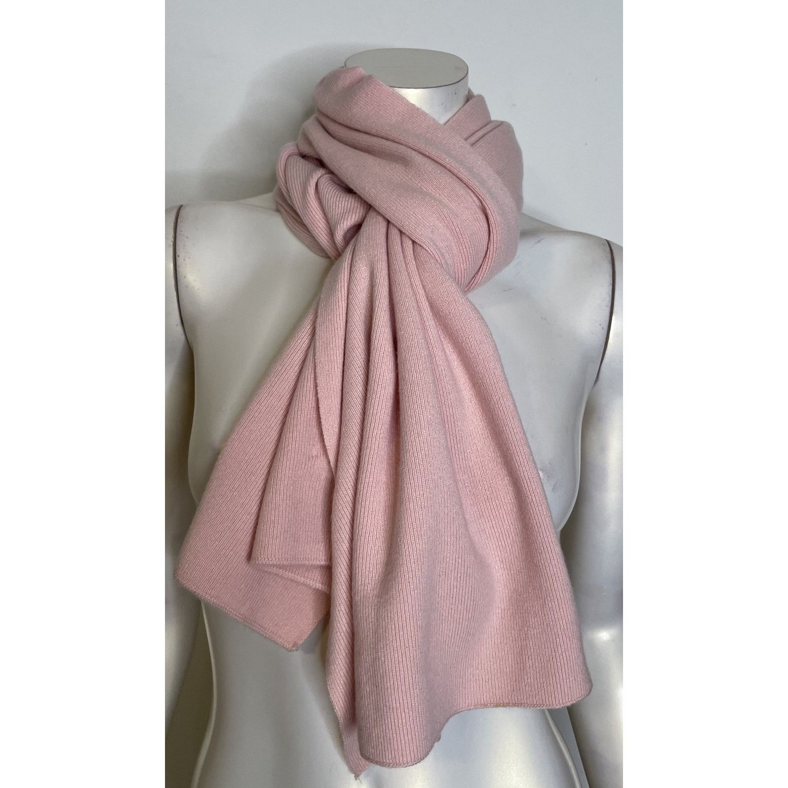Yves Saint Laurent Vintage Saint Laurent Rive Gauche Pink Scarf Wrap Scotland Size ONE SIZE - 2 Thumbnail