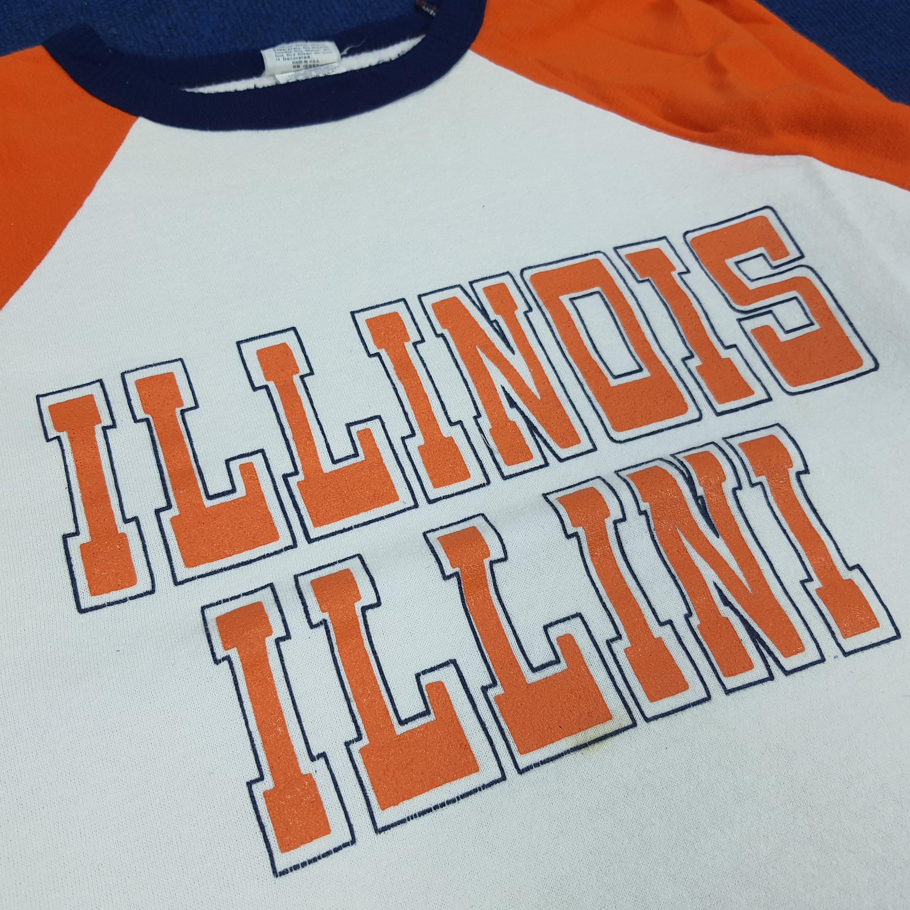 Vintage Vintage Illinois Illini Basketball NBA Team Sweatshirt Size US M / EU 48-50 / 2 - 2 Thumbnail