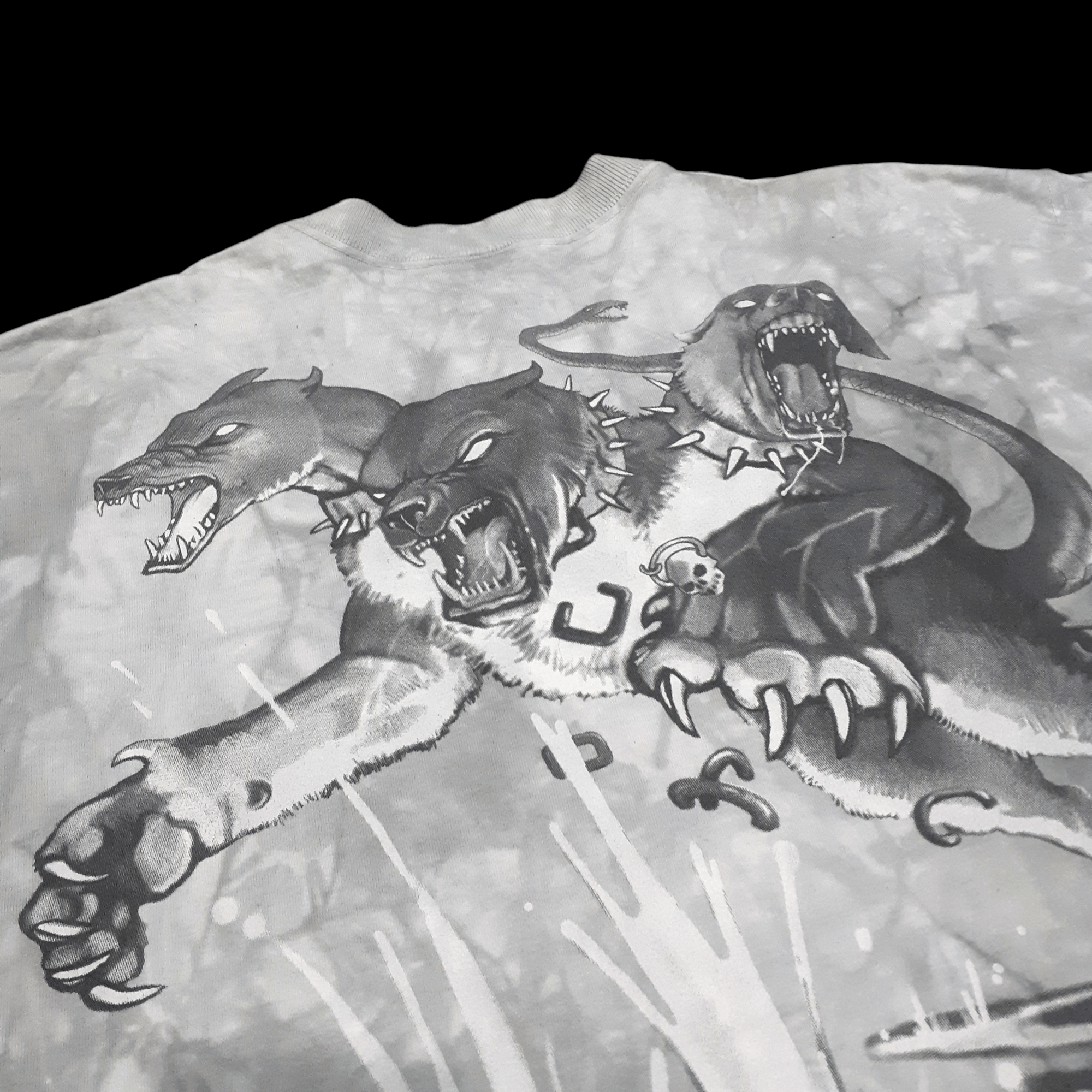 Liquid Blue × Vintage Vintage Rare Liquid Blue T Shirt Cerberus 1997 XL Original Size US XL / EU 56 / 4 - 11 Thumbnail