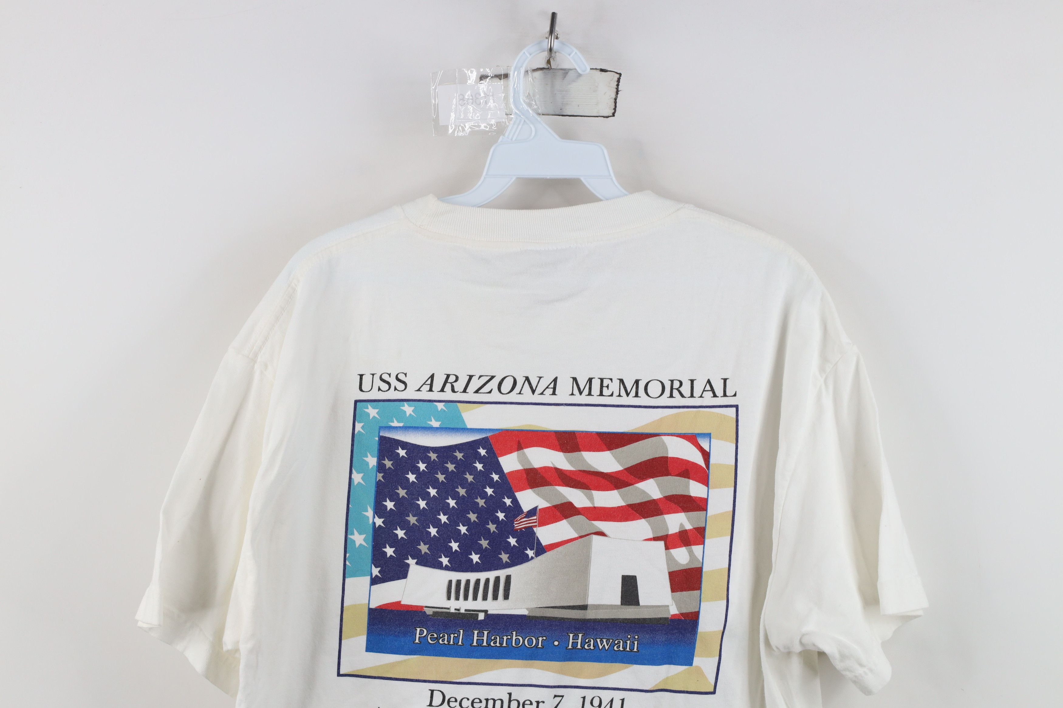 Vintage Vintage 90s Y2K Memorial Pearl Harbor Hawaii T-Shirt USA Size US L / EU 52-54 / 3 - 12 Thumbnail