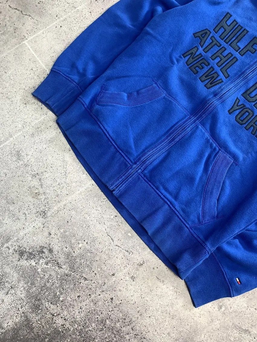 Tommy Hilfiger × Vintage Vintage Zip Hoodie Tommy Hilfiger faded Y2K sk8 style Size US M / EU 48-50 / 2 - 7 Thumbnail