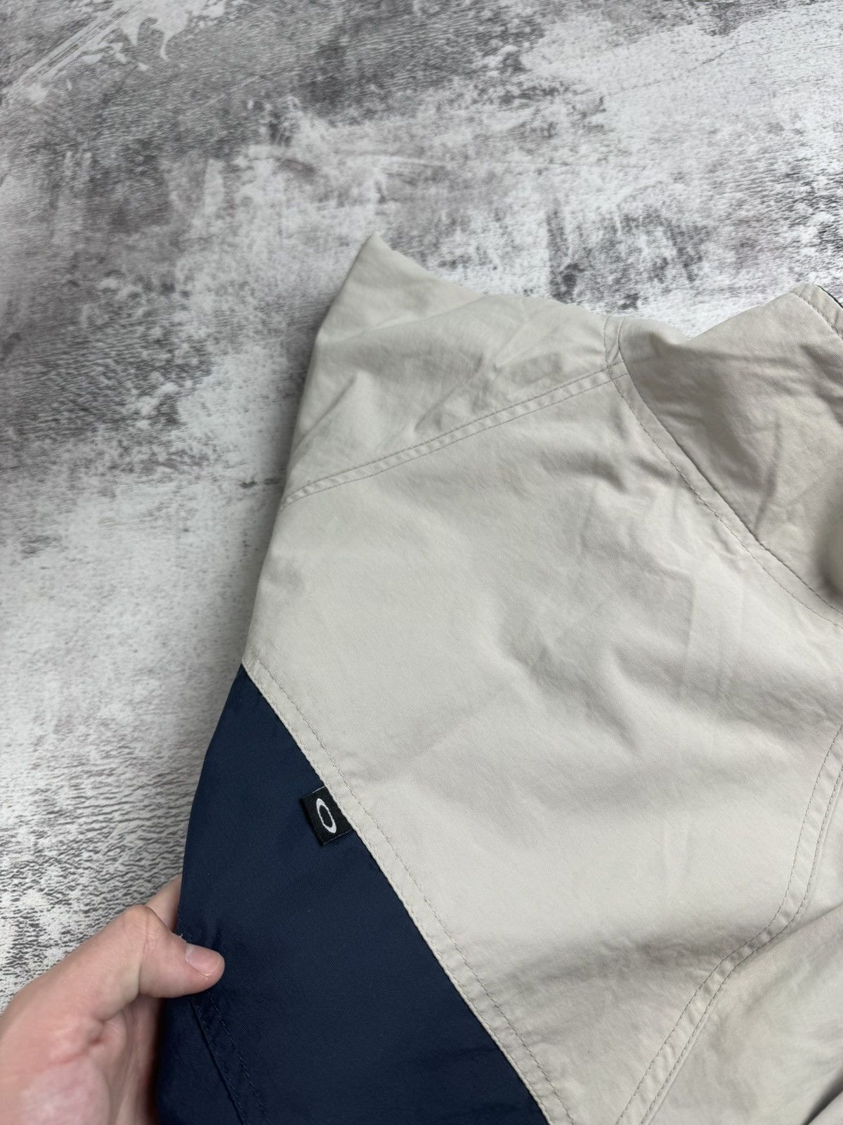 Oakley Oakley Men’s Gray Hiking Large Gorpcore Outdoor Basic Zip Jacket Windbreaker Size US L / EU 52-54 / 3 - 10 Thumbnail
