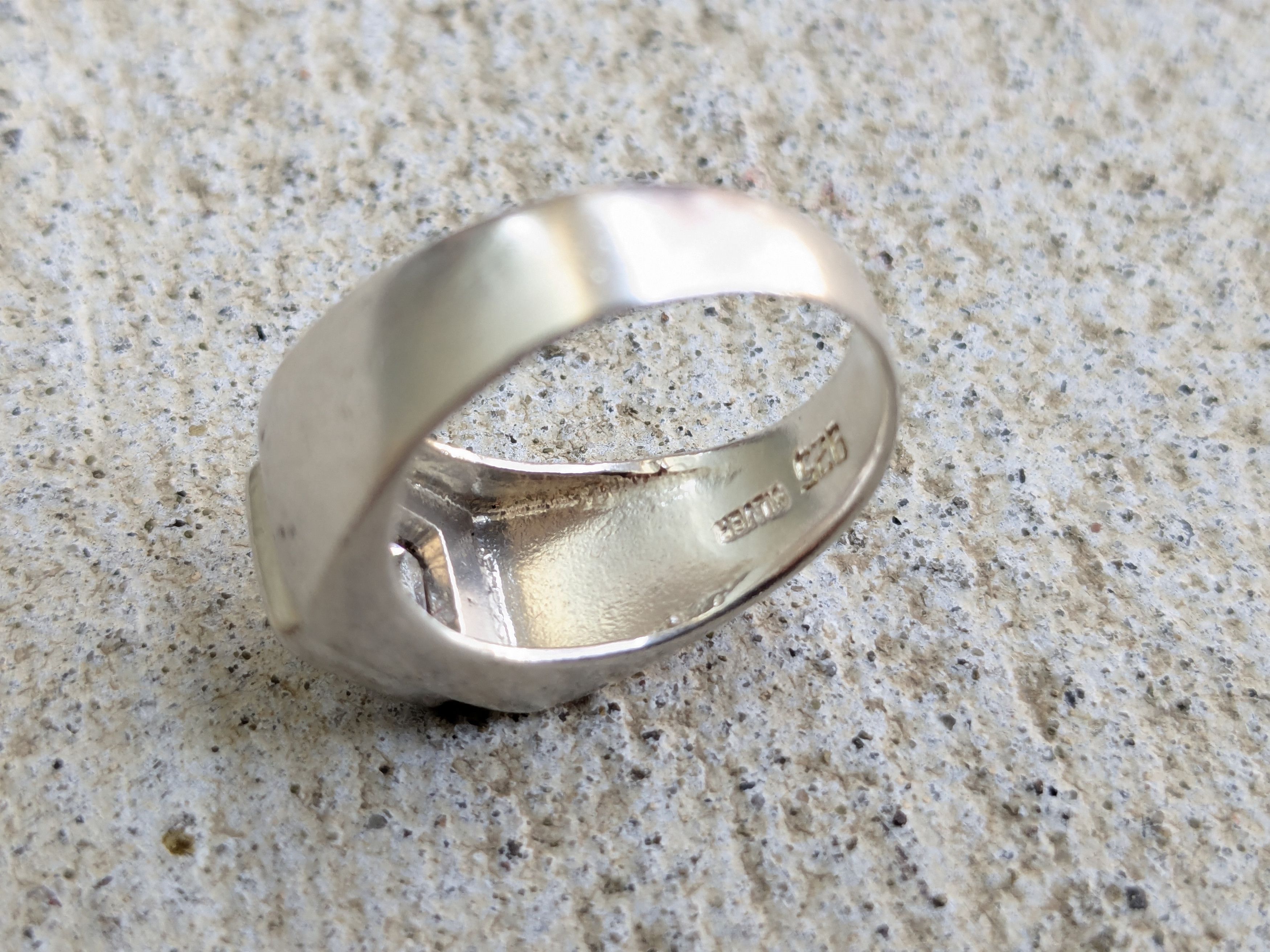 Jewelry Vintage Sterling Silver Ring 7 CZ Rectangle Abstract Modern Size ONE SIZE - 7 Thumbnail