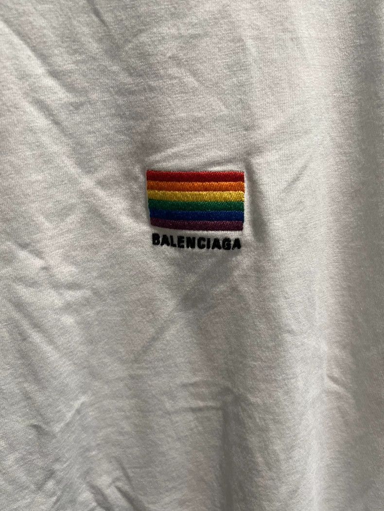 Balenciaga Balenciaga White Rainbow Short Sleeve Size XS New with Tag Size US XS / EU 42 / 0 - 4 Thumbnail