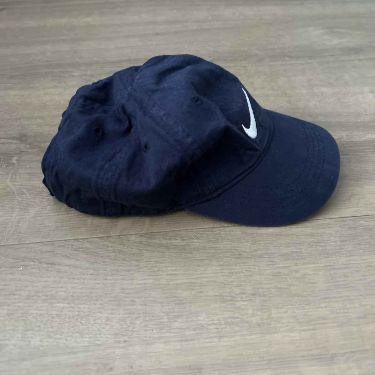 Nike Nike vintage "Swoosh" strap-back hat “dad caps” Size ONE SIZE - 2 Thumbnail