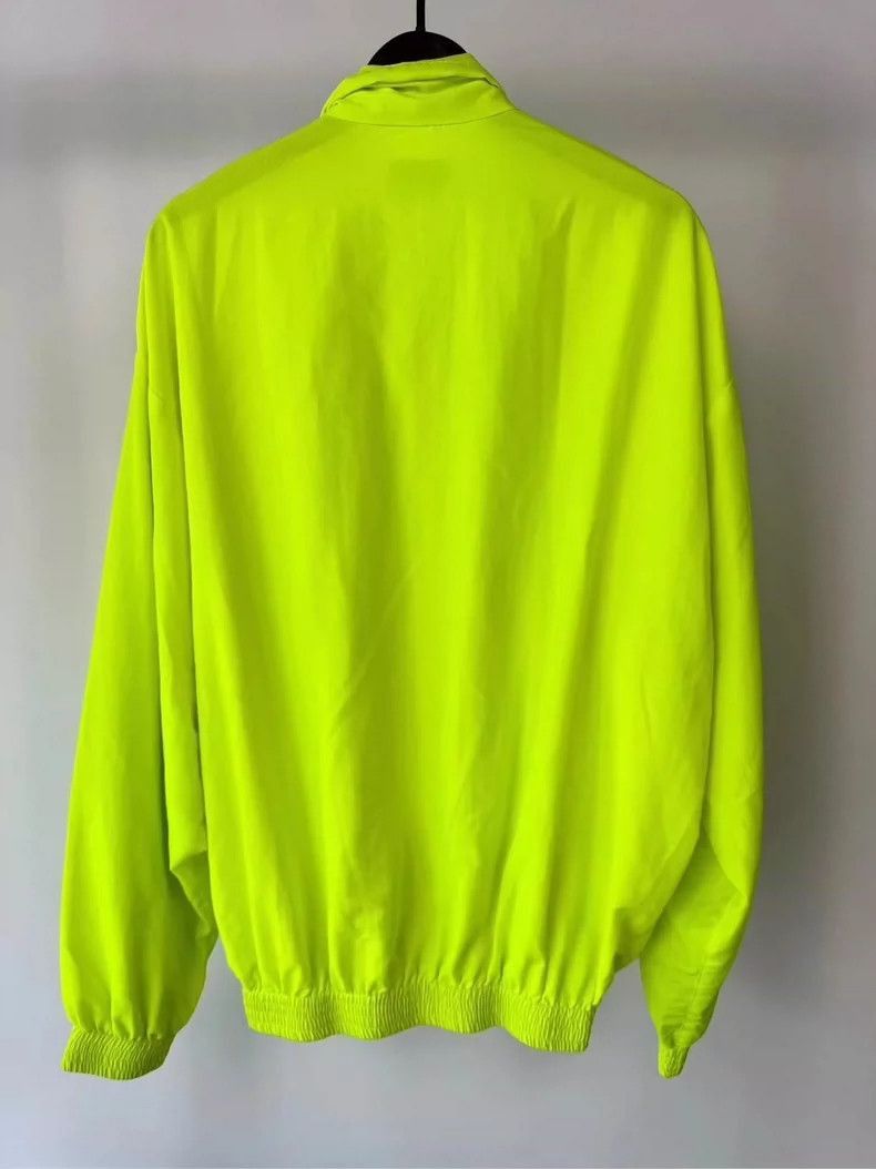 Balenciaga Balenciaga Balenciaga Neon Green Double Logo Jacket -2507 Size US XXS / EU 40 - 2 Thumbnail