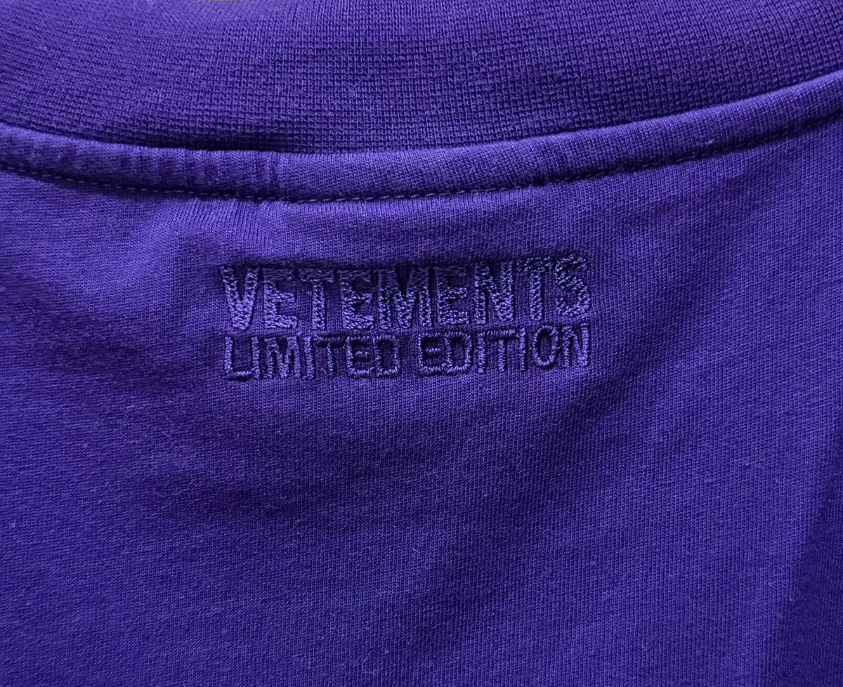 Vetements Vetements - Pyramid Logo Shirt Size US L / EU 52-54 / 3 - 3 Thumbnail