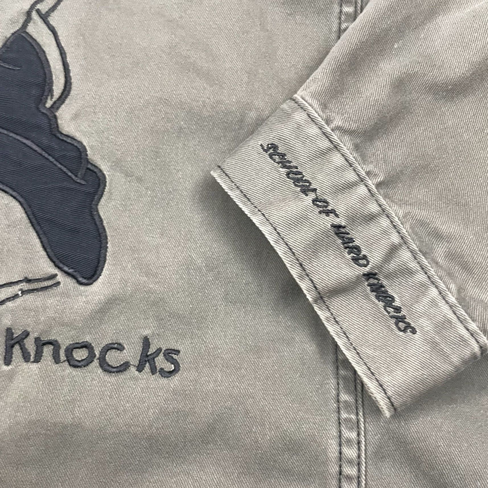 Denime VINTAGE School of Hard Knocks Denim Jacket Mens Adult Large L Gray Oversized Regular Coat/ Jacket Size US 33 - 4 Thumbnail