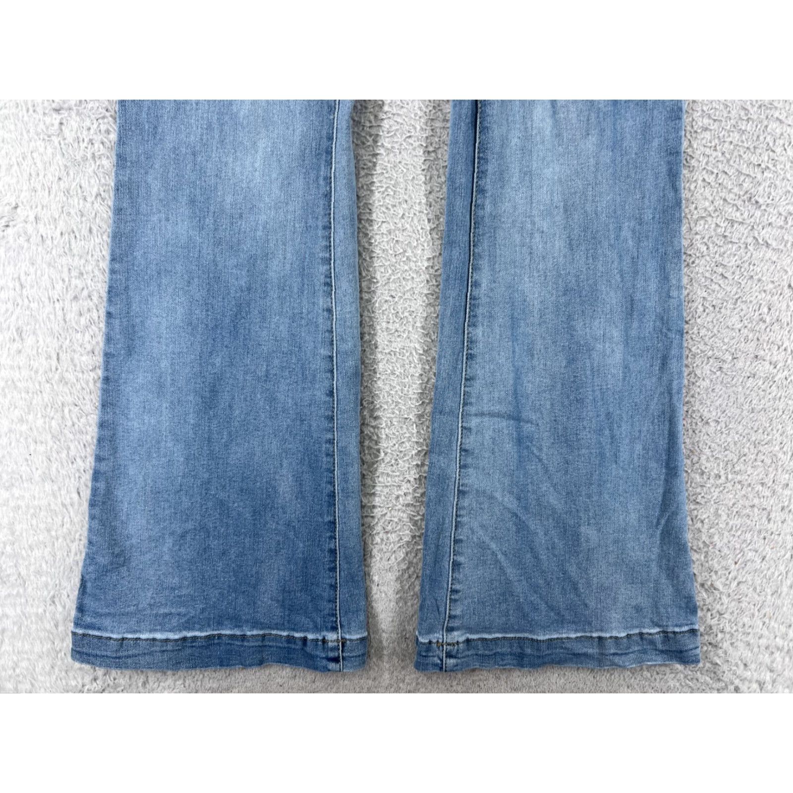 Vintage VINTAGE YMI Jeans Womens 13 Blue Denim Flared High Rise Distressed 26x32.5 Brown? Size 34" / US 12 / IT 48 - 5 Thumbnail