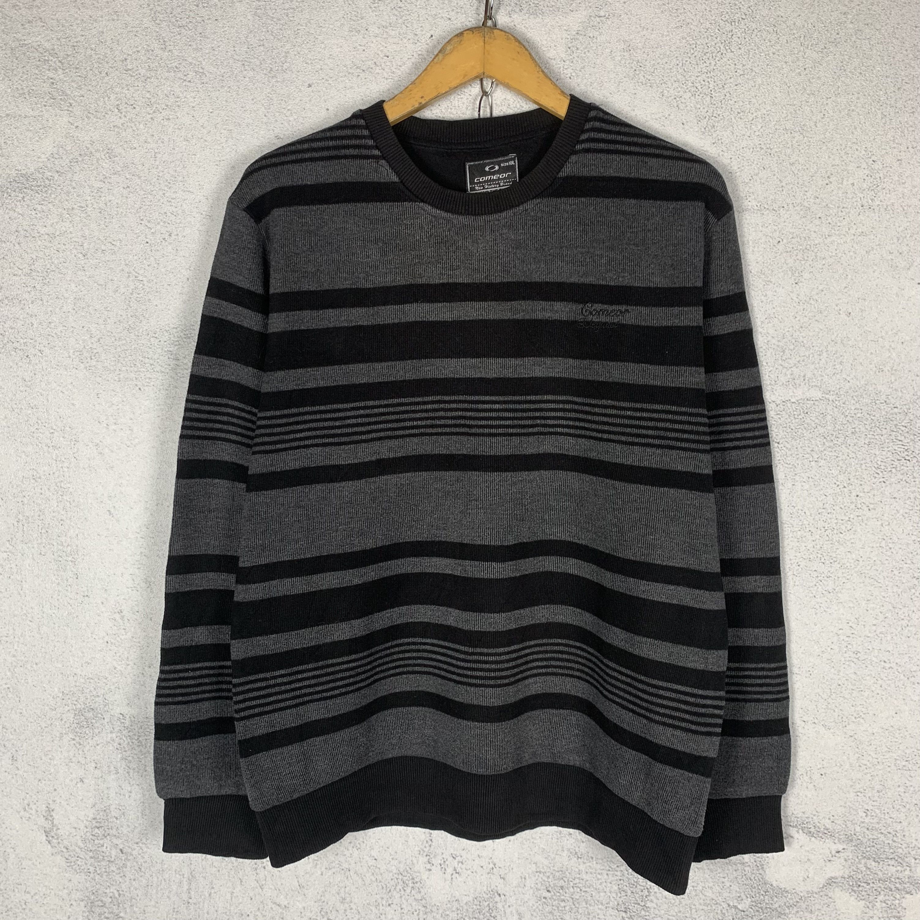 Japanese Brand Black Striped Jumper Sweater Size US M / EU 48-50 / 2 - 1 Thumbnail