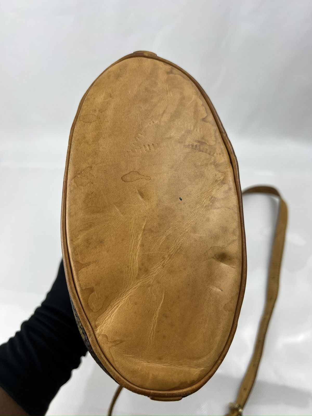 Louis Vuitton Authentic Vintage Louis Vuitton DROUOT Crossbody Bag Size ONE SIZE - 8 Thumbnail
