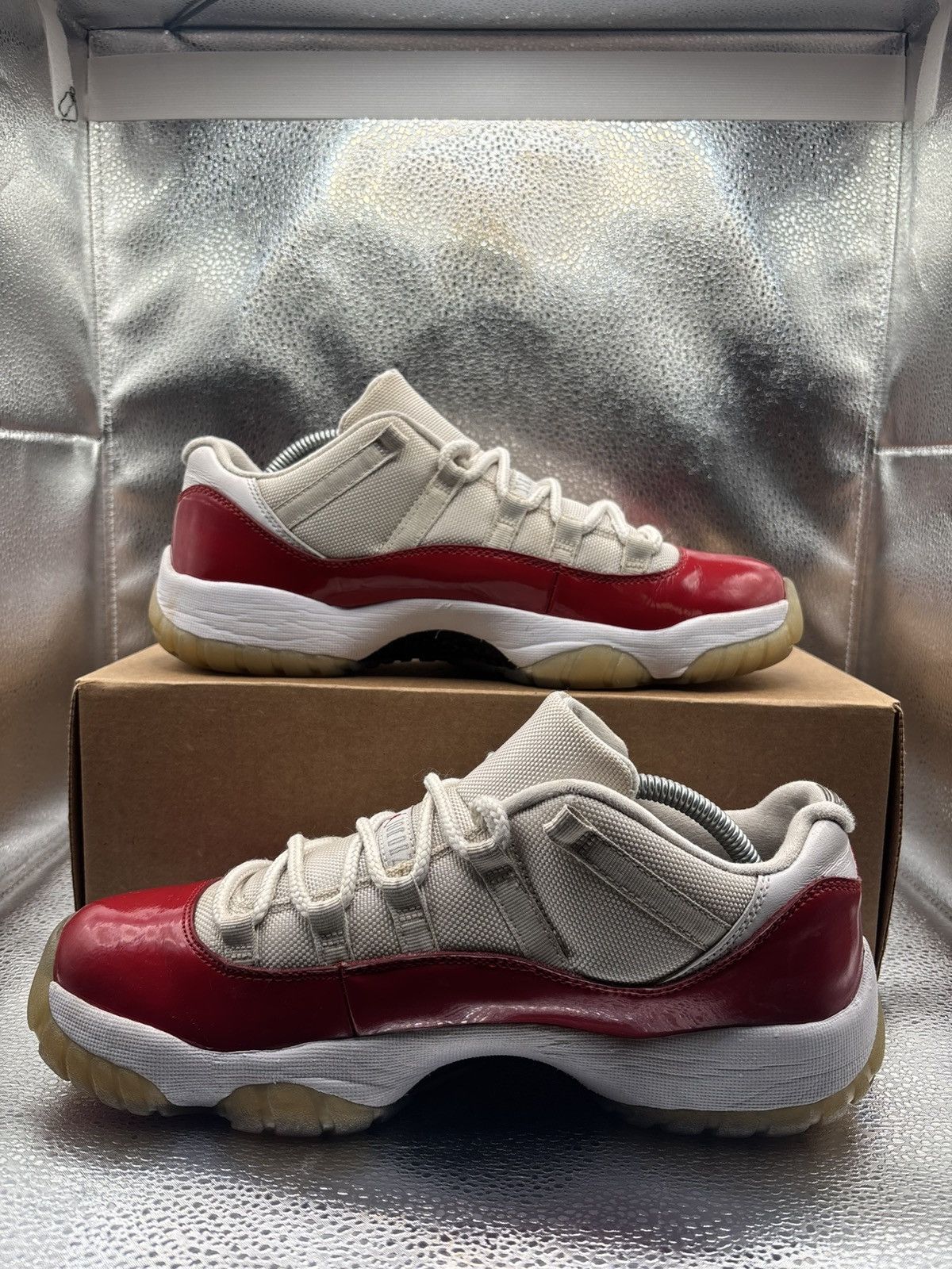 Jordan Brand Air Jordan 11 low cherry Size US 10 / EU 43 - 5 Thumbnail