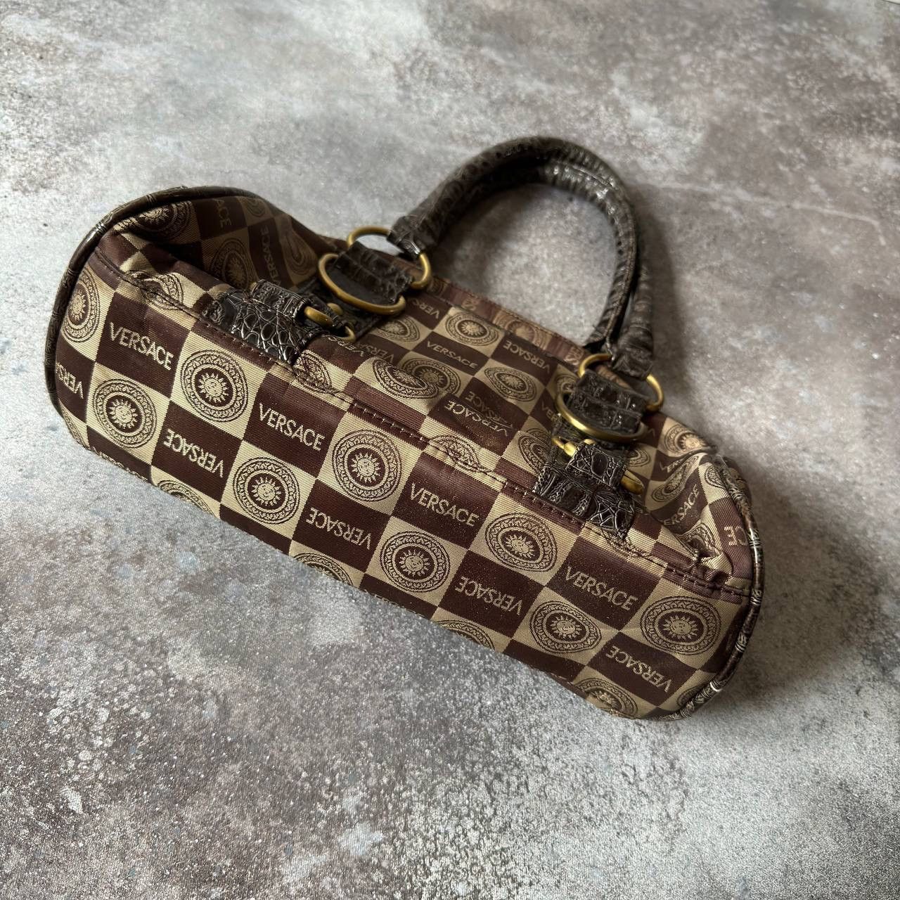 20471120 Amazing Vintage Monogram Y2K Handle Bag (like Versace) Size ONE SIZE - 8 Thumbnail