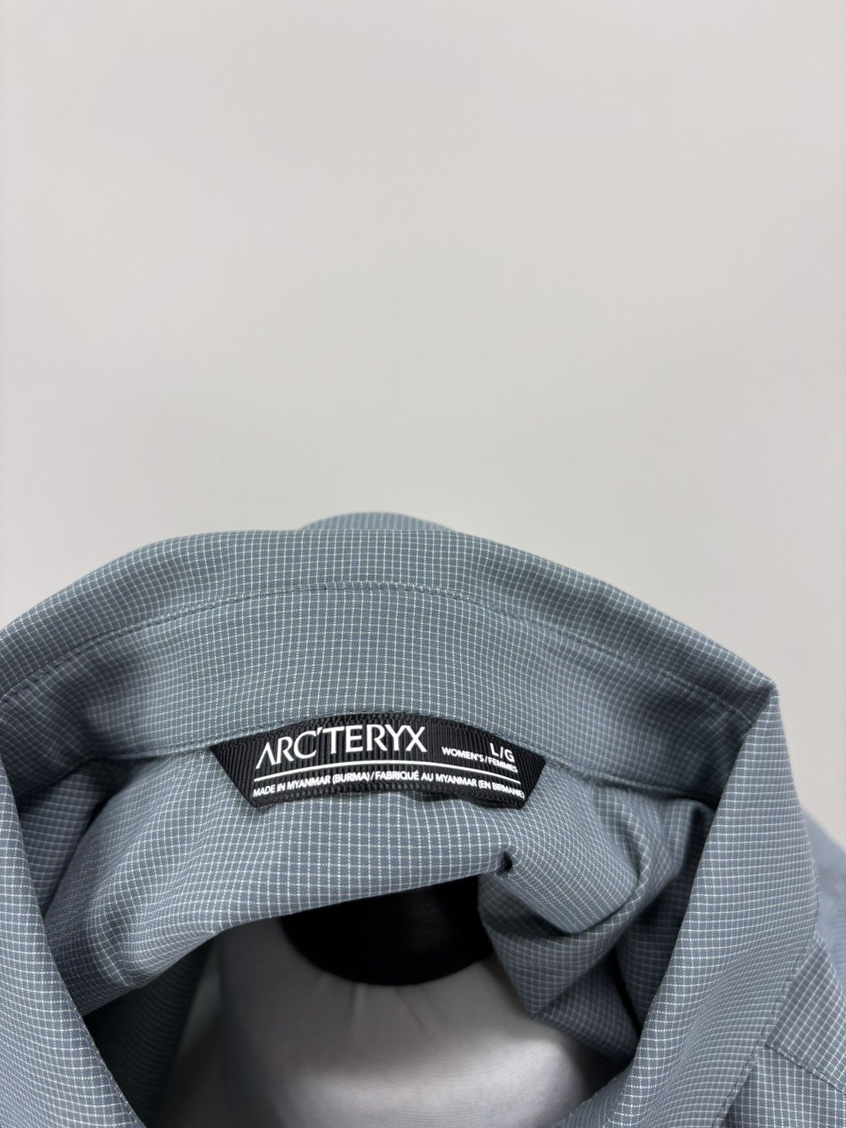 Arc'teryx Womens shirt Arc'teryx Size L Color Blue/Gray Size L / US 10 / IT 46 - 9 Thumbnail