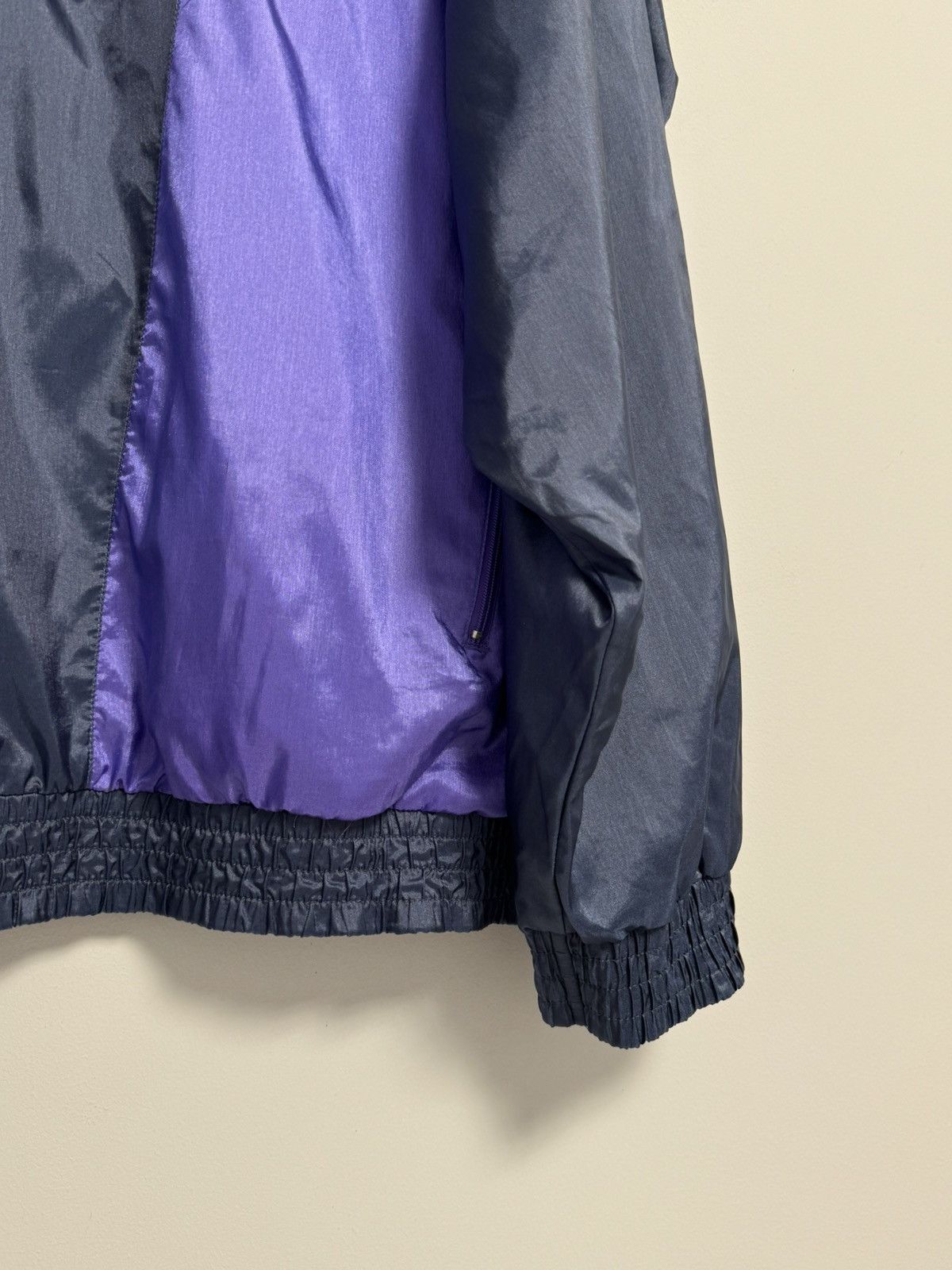 Nike Nike Vintage Jacket Y2K Style Hype 90’s Anorak Size US XL / EU 56 / 4 - 4 Thumbnail