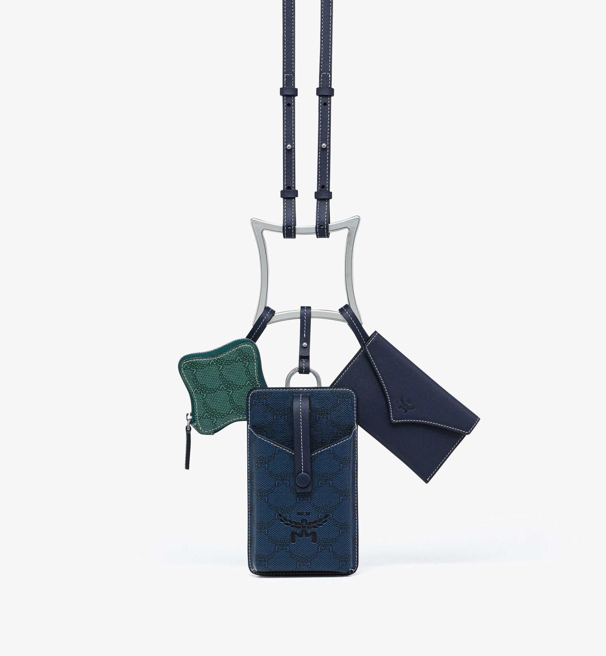 MCM o1mt1gz0725 Size: OS / Pouch in Navy Size ONE SIZE - 2 Thumbnail