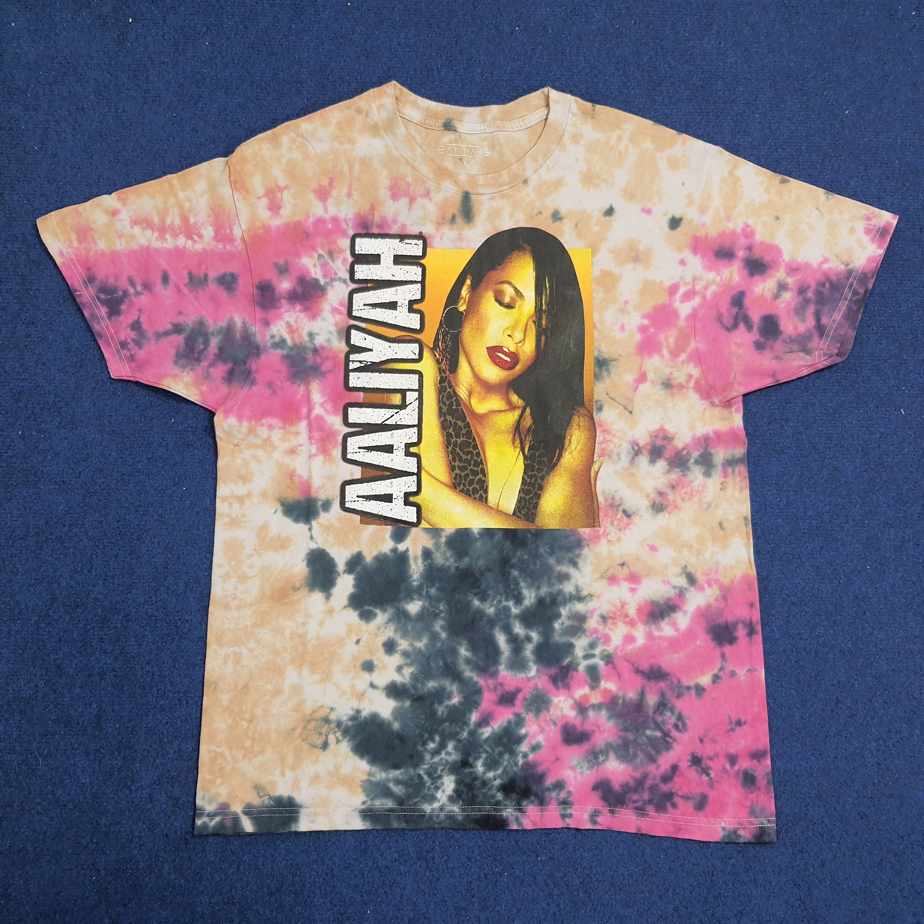 Rap Tees AALIYAH Pop Singer Tour Tshirt Size US L / EU 52-54 / 3 - 1 Thumbnail