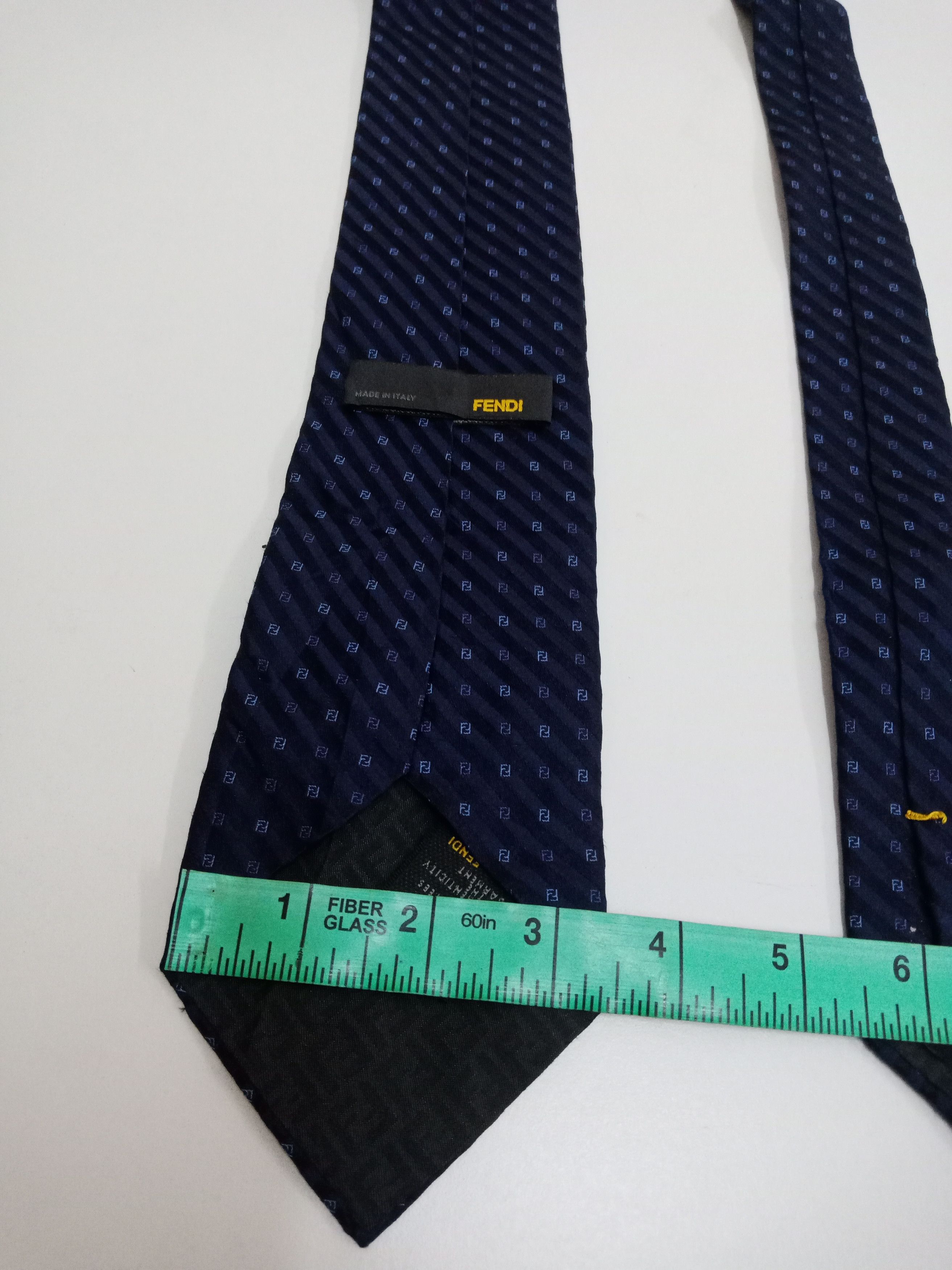 Fendi Fendi Monogram 100% Silk Made in Italy Size ONE SIZE - 5 Thumbnail
