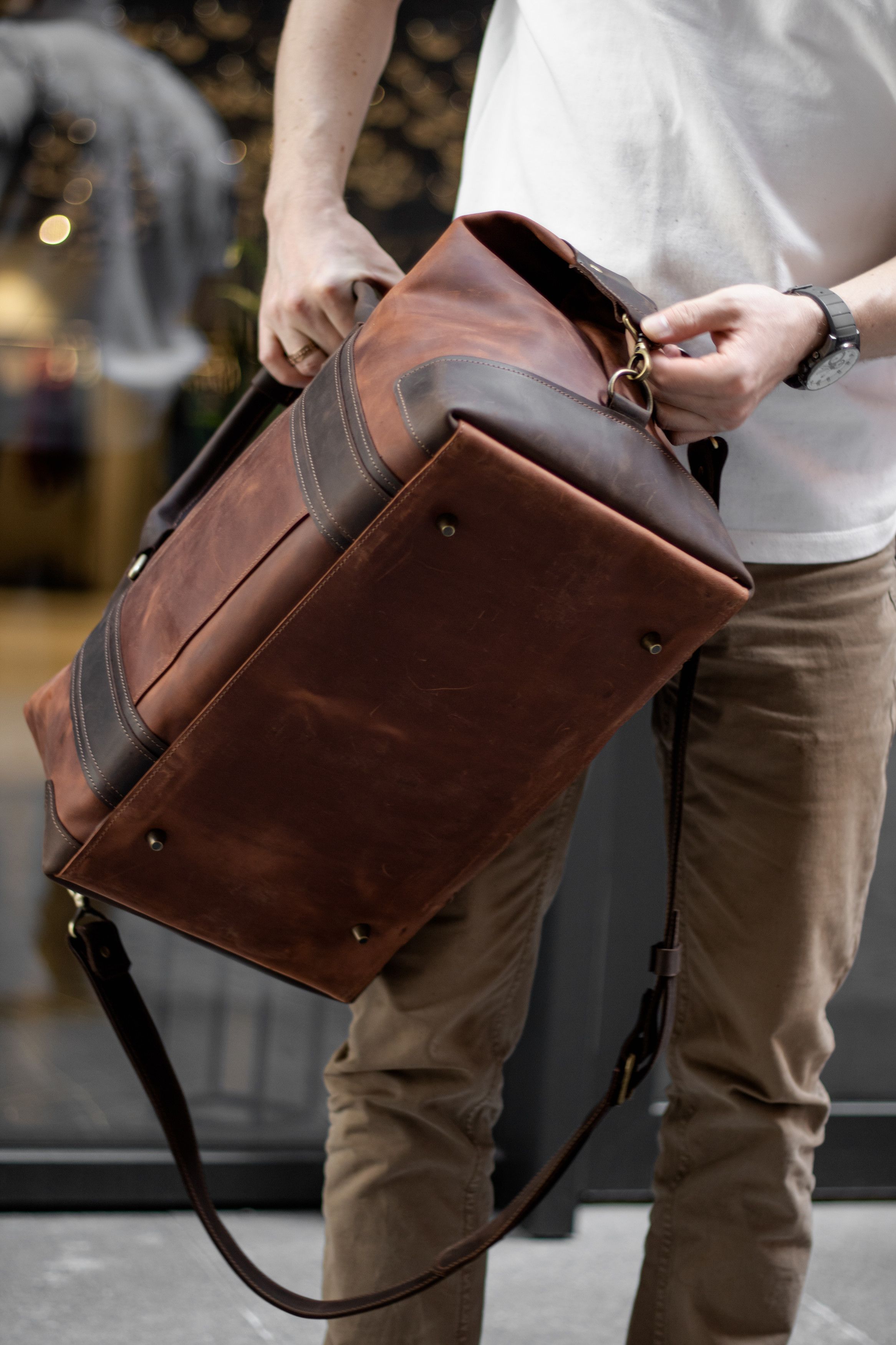 Handmade Genuine vintage leather travel bag. Gym bag. Duffel Bag Size ONE SIZE - 4 Thumbnail