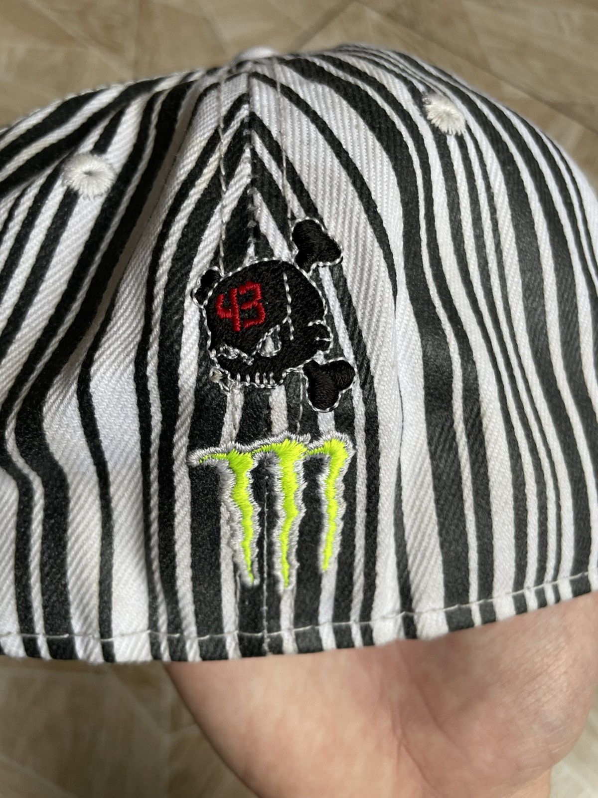 DC Vintage Racing DC Shoes Monster Energy Pirelli SnapBack Cap Size ONE SIZE - 8 Thumbnail