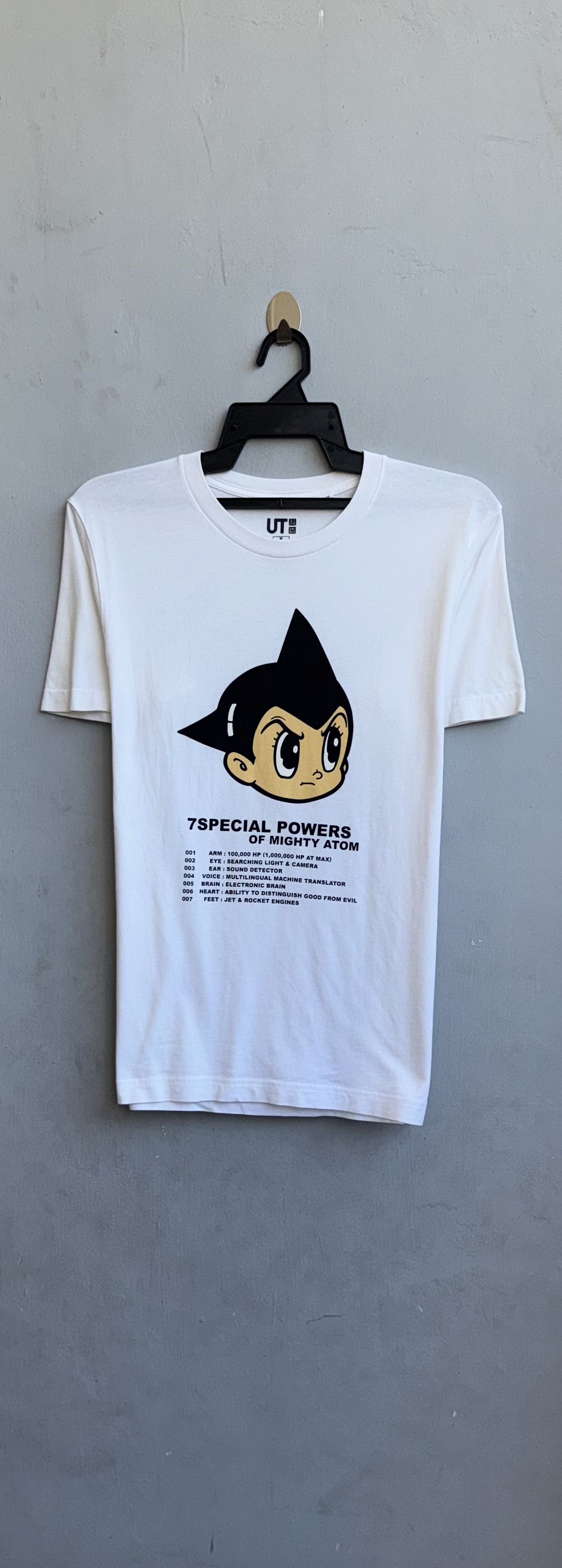 Uniqlo Astro Boy 7 Special Powers of Mighty Atom Uniqlo Shirt Size US M / EU 48-50 / 2 - 1 Thumbnail