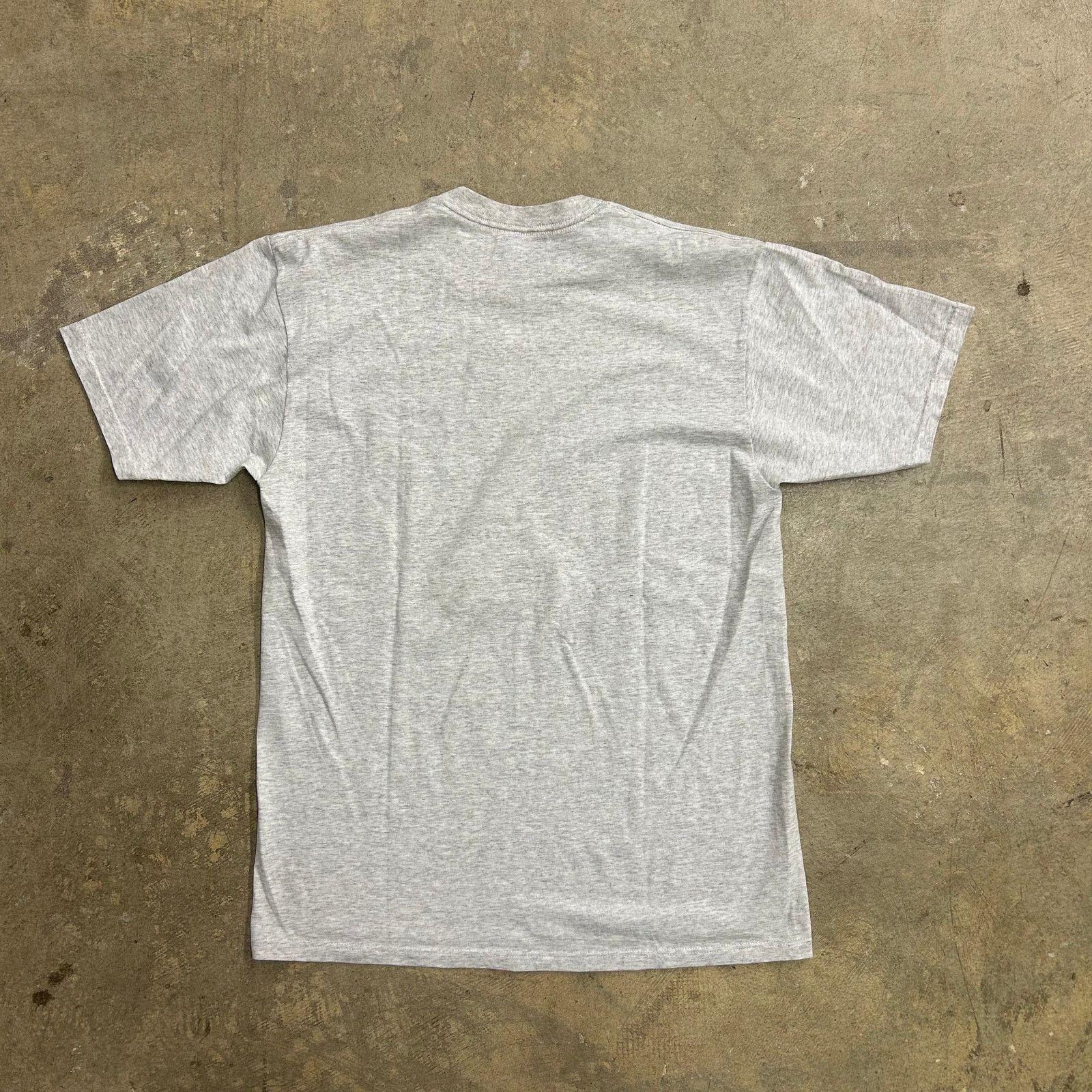 Disney Vintage Mickey Tee Sz L Size US L / EU 52-54 / 3 - 2 Thumbnail