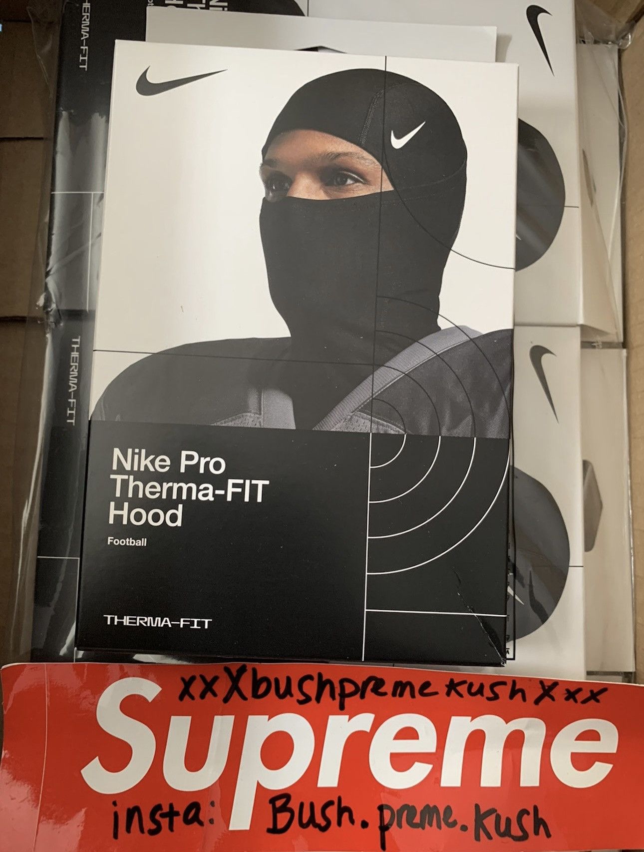 nike pro therma hood