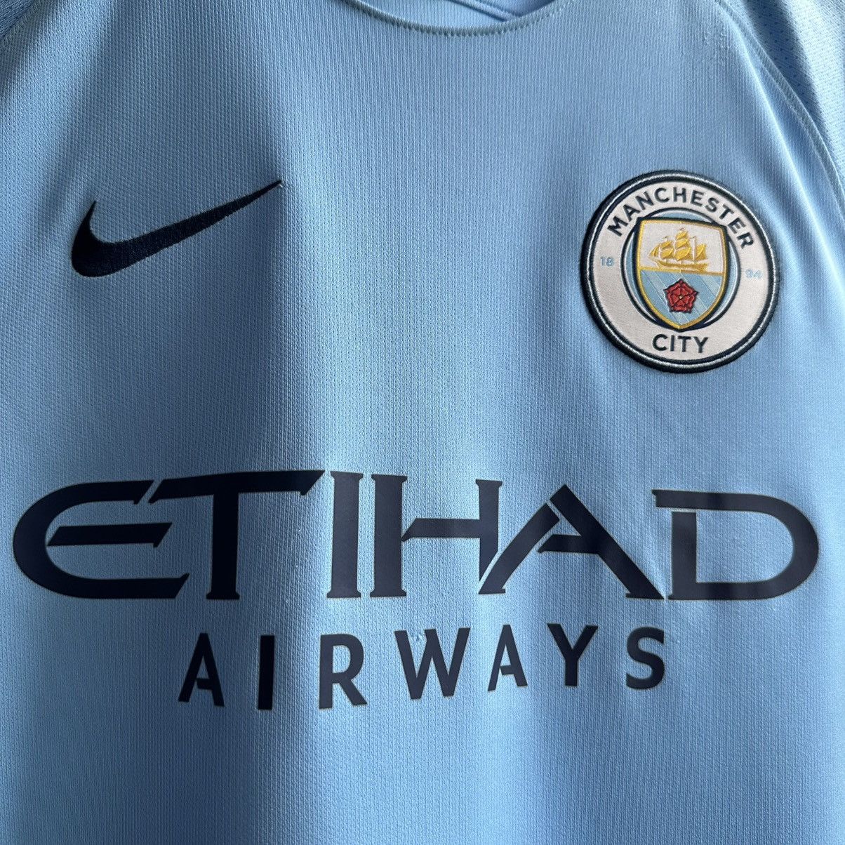 Nike NIKE FC MANCHESTER CITY 2017/18 SOCCER JERSEY FOOTBALL SHIRT Size US S / EU 44-46 / 1 - 3 Thumbnail