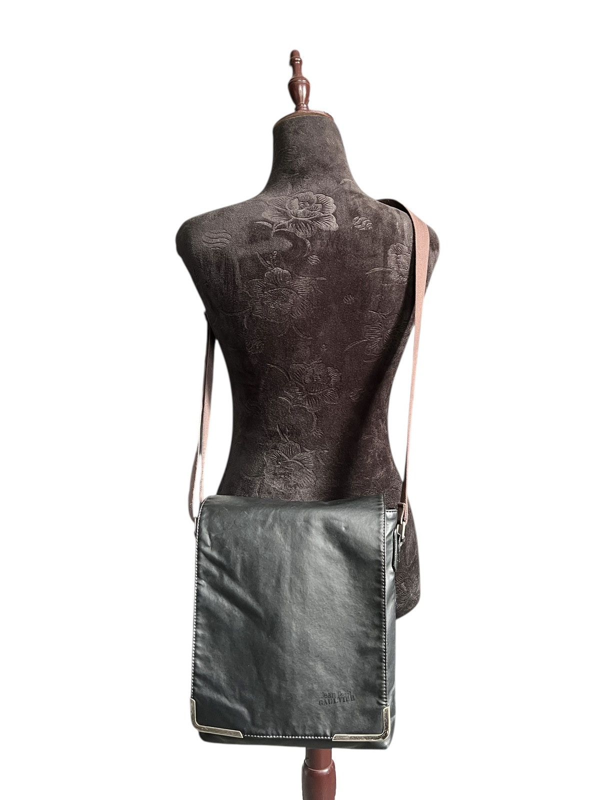 Jean Paul Gaultier 1990s Jean Paul Gaultier Leather Sling Bag Size ONE SIZE - 1 Thumbnail