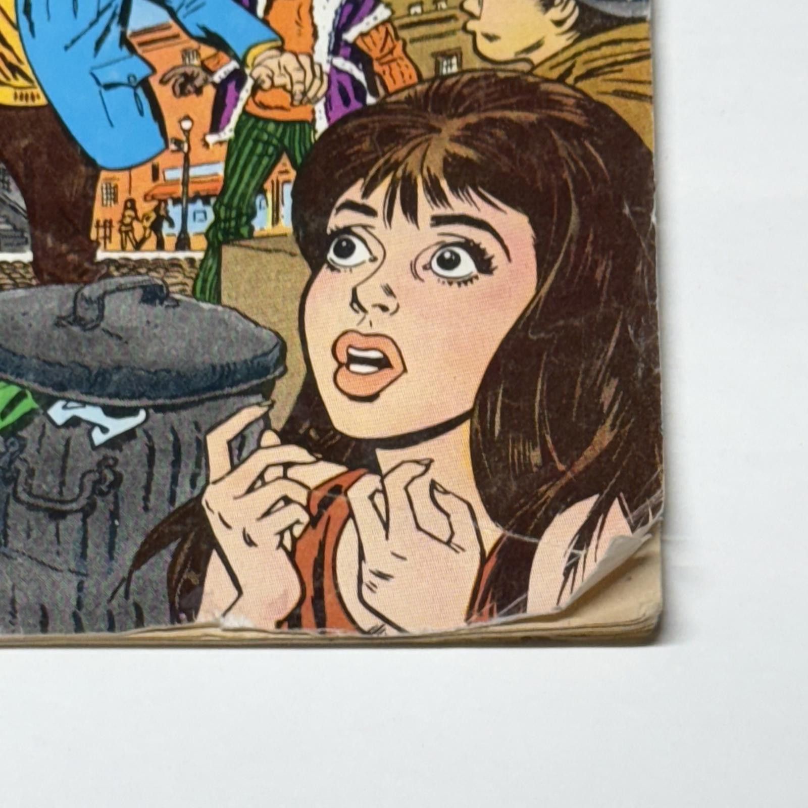 Designer VTG 1972 Cross And The Switchblade Comic Book Wilkerson VF+ Size ONE SIZE - 4 Thumbnail