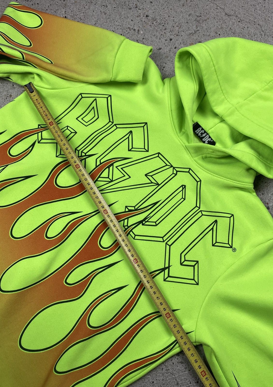 AC/DC Neon green ac dc hoodie flames rare Size US M / EU 48-50 / 2 - 13 Thumbnail