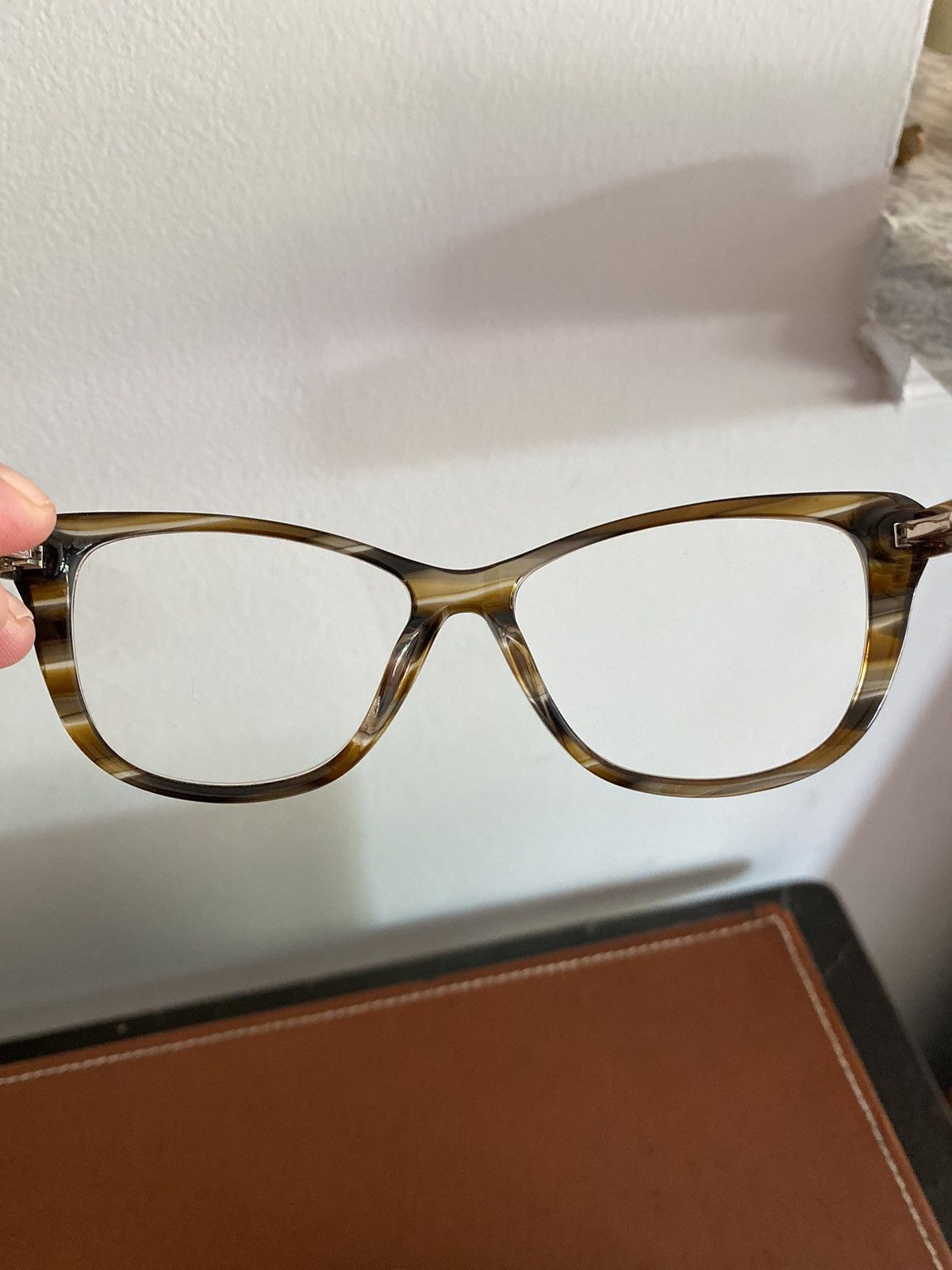 Other CE STYLISH READING GLASSES WITH WOODEN CASE Size ONE SIZE - 8 Thumbnail