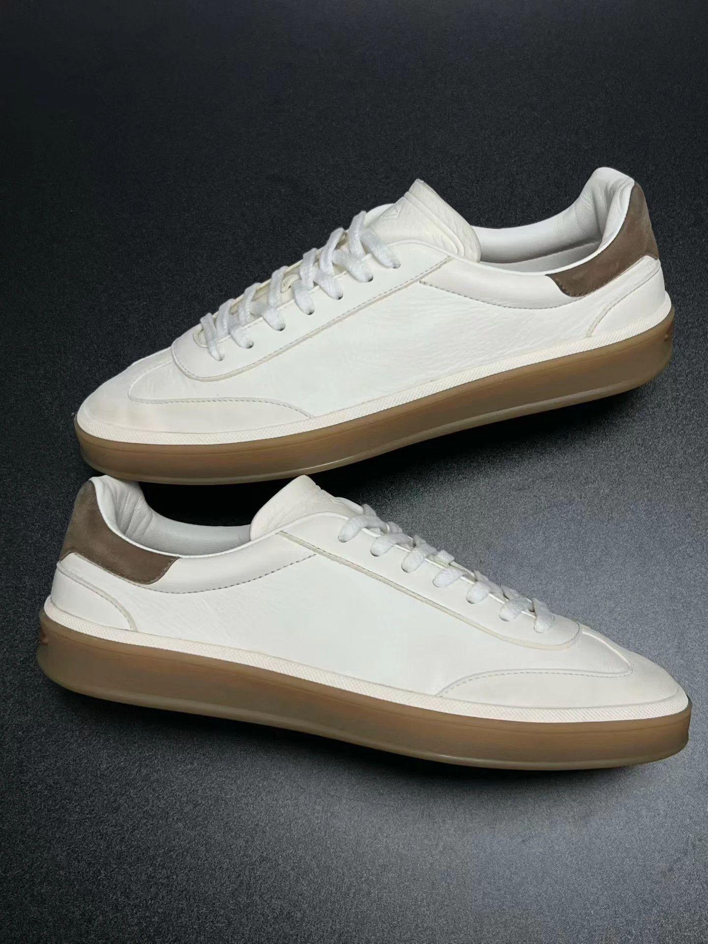 Loro Piana Loro Piana color block German trainer 40 (fits 41) Size US 7 / EU 40 - 4 Thumbnail