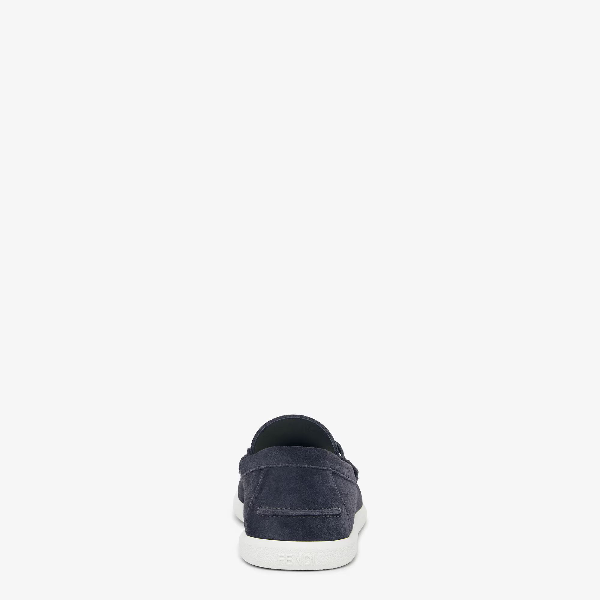 o1s1wg110226 Lock Loafers in Navy Blue