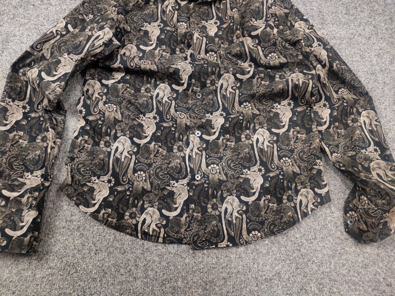 Paul Smith Paul Smith Mainline Monkey pattern Button long sleeve Shirt Size US S / EU 44-46 / 1 - 6 Thumbnail