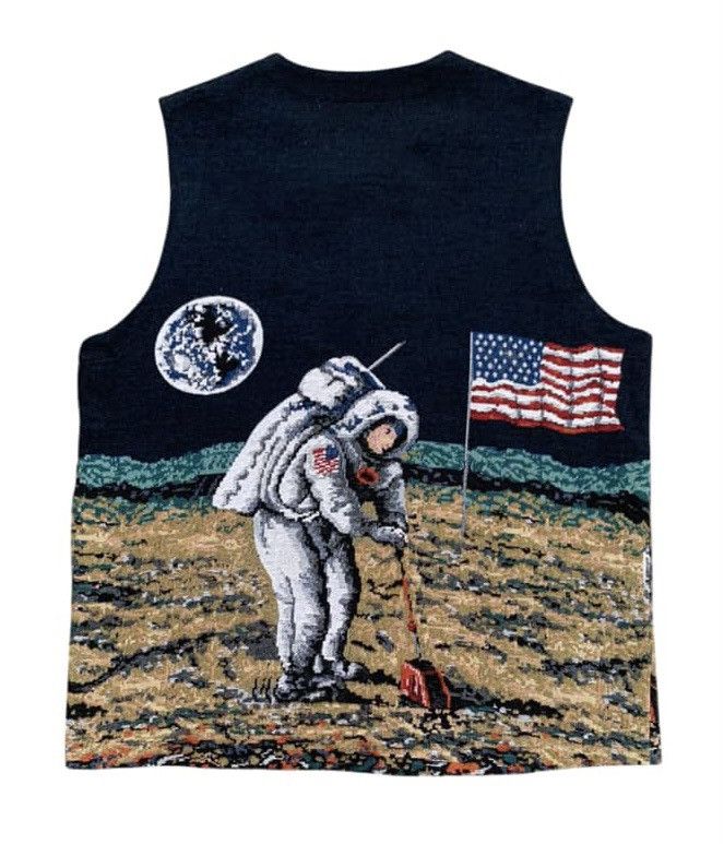 Art Comes First Rare Astronaut Art Go Slow Caravan Vest Size US M / EU 48-50 / 2 - 2 Thumbnail