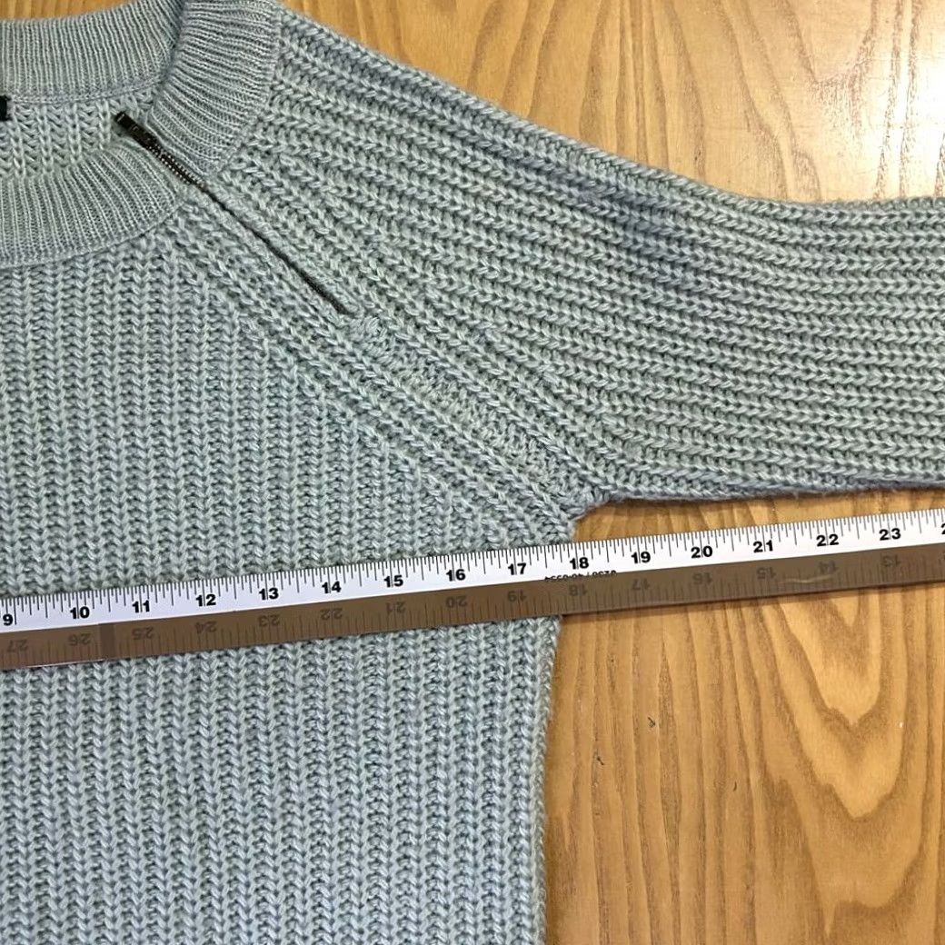 Vintage J Crew Wool Mohair Blend Grew Neck Sweater Zipper Detail Womens Small Gray Size S / US 4 / IT 40 - 7 Thumbnail