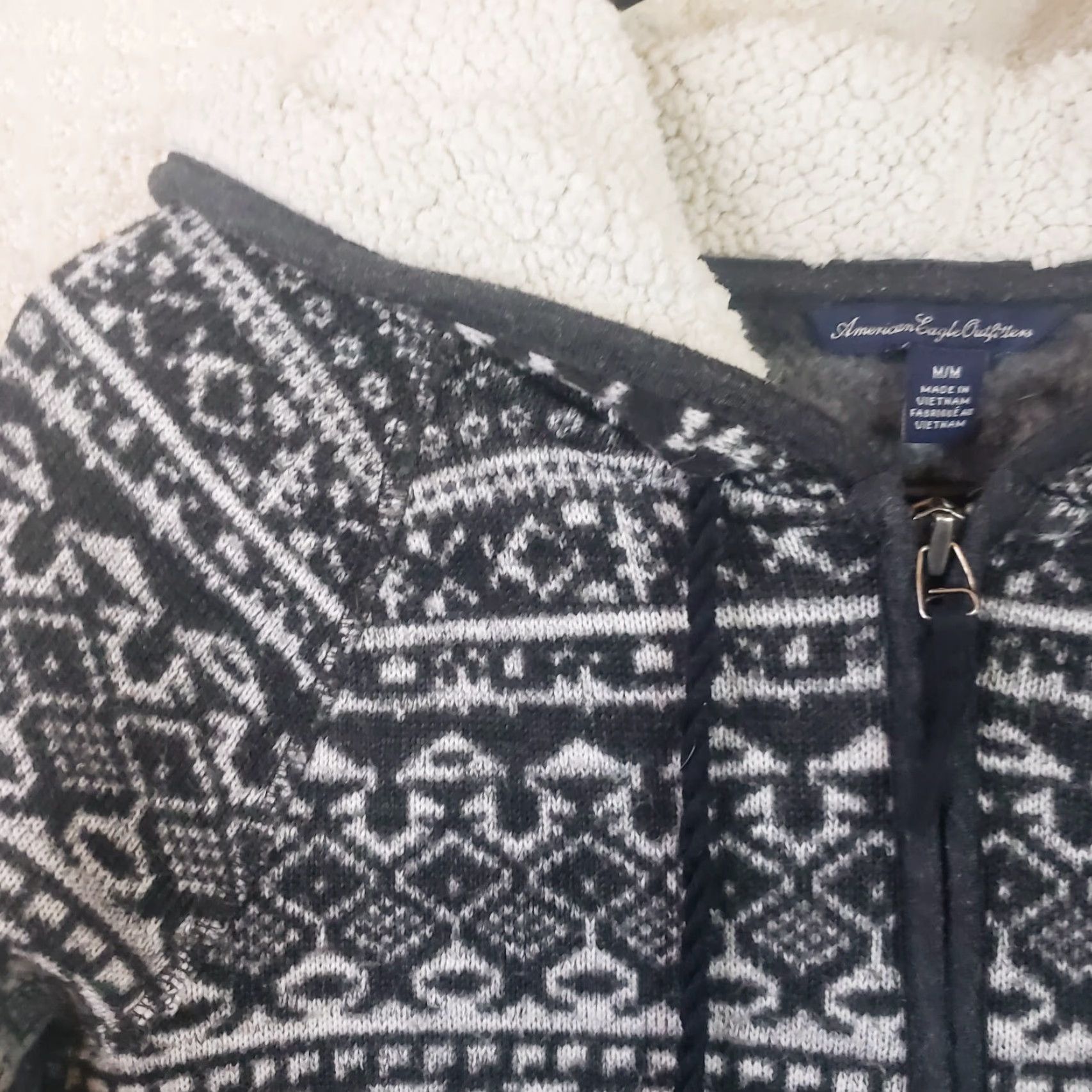 American Eagle Outfitters VINTAGE American Eagle Outfitters Full Zip Hoodie Shirt M Gray Black Geometric Aztec Boho Southwestern Unisex Adults Mens Womens Size M / US 6-8 / IT 42-44 - 6 Thumbnail