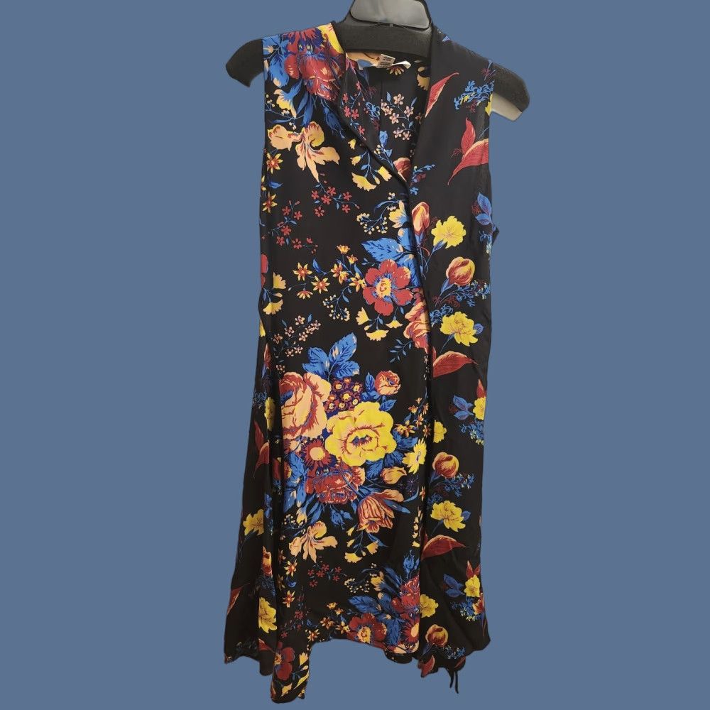 Diane von Furstenberg Diane von Furstenberg Silk Dress Womens 10 Wrap Dress Sleeveless Black Floral Party/Cocktail Workwear 100% Silk Shoes? (no) Size L / US 10 / IT 46 - 1 Thumbnail