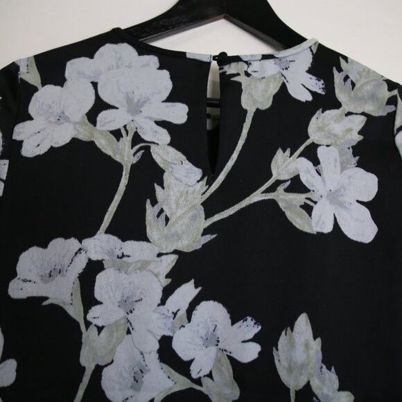 Club Monaco Club Monaco Floral Open Cut Long Sleeve High Neck Blouse Size XS / US 0-2 / IT 36-38 - 7 Thumbnail