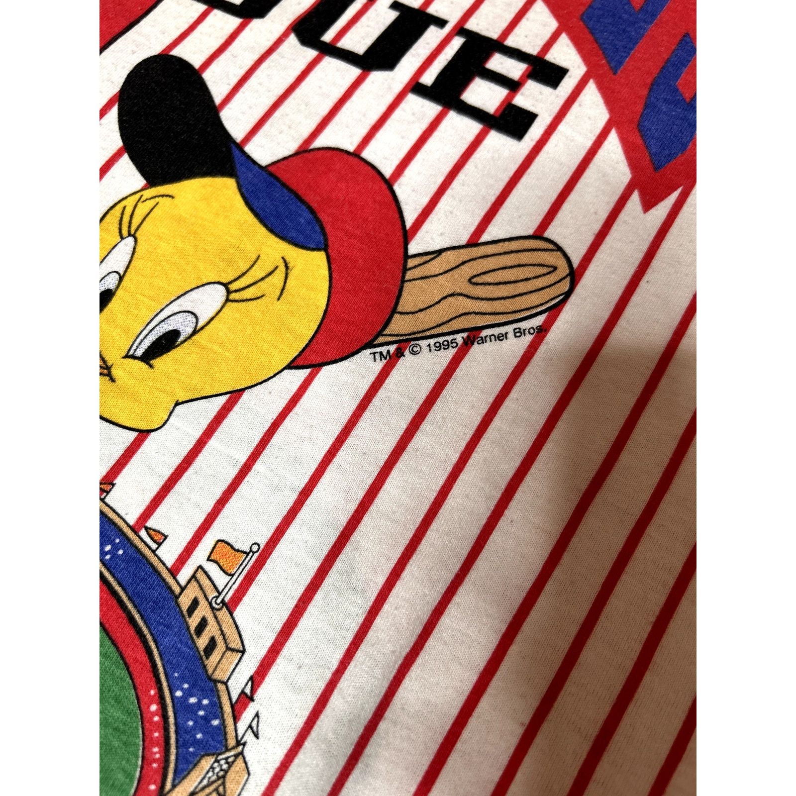 Cartoon Network × Vintage Vintage 90s Looney Tunes League Tweety Bird T-Shirt Size US XL / EU 56 / 4 - 6 Thumbnail