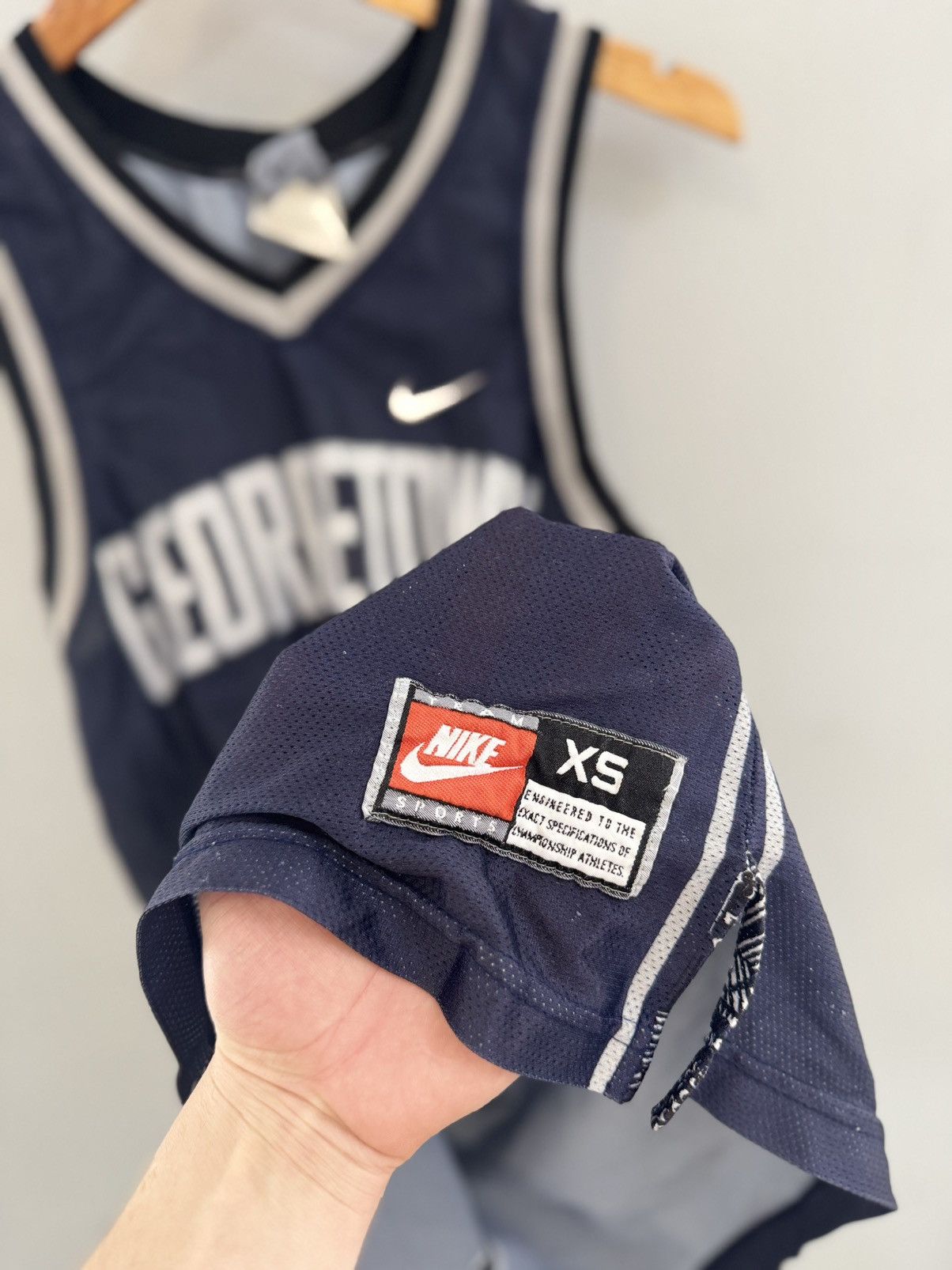 Nike Georgetown Hoyas Jersey - Allen Iverson (3) Size US S / EU 44-46 / 1 - 6 Thumbnail