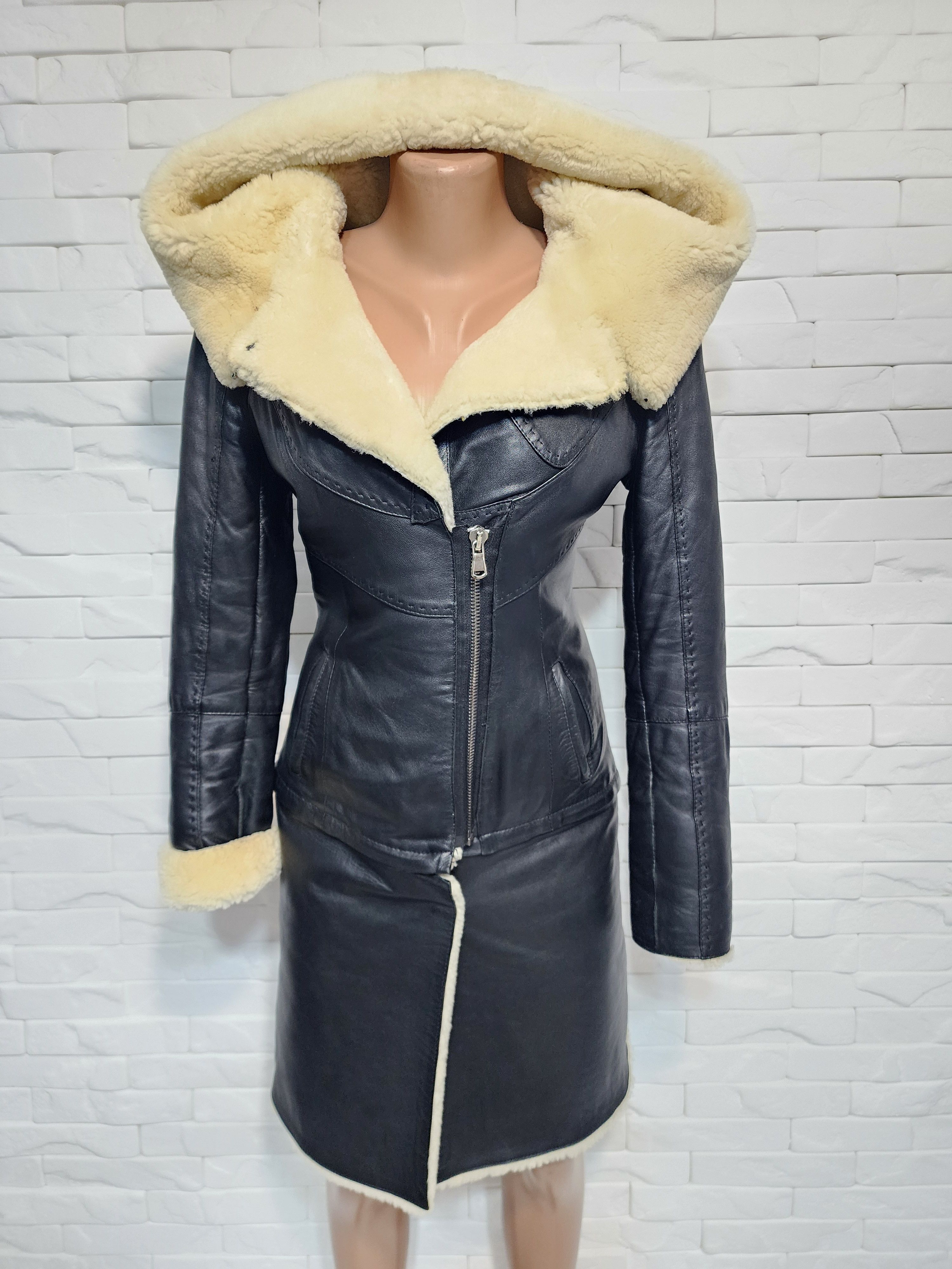 Genuine Leather Hooded Black Sheepskin Coat: Detachable Bottom Jacket Size XS / US 0-2 / IT 36-38 - 1 Thumbnail