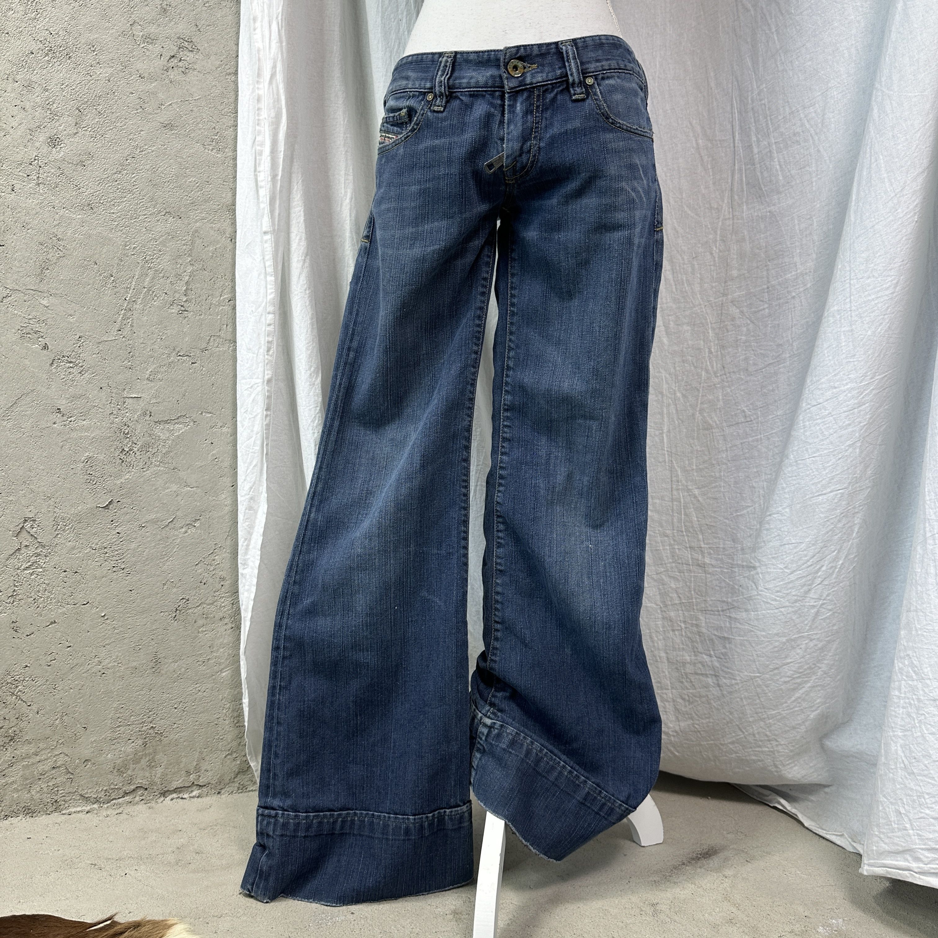 Diesel Vintage Denim Streetwear Diesel Low Waist Flared Jeans 00s Size US 33 - 10 Thumbnail