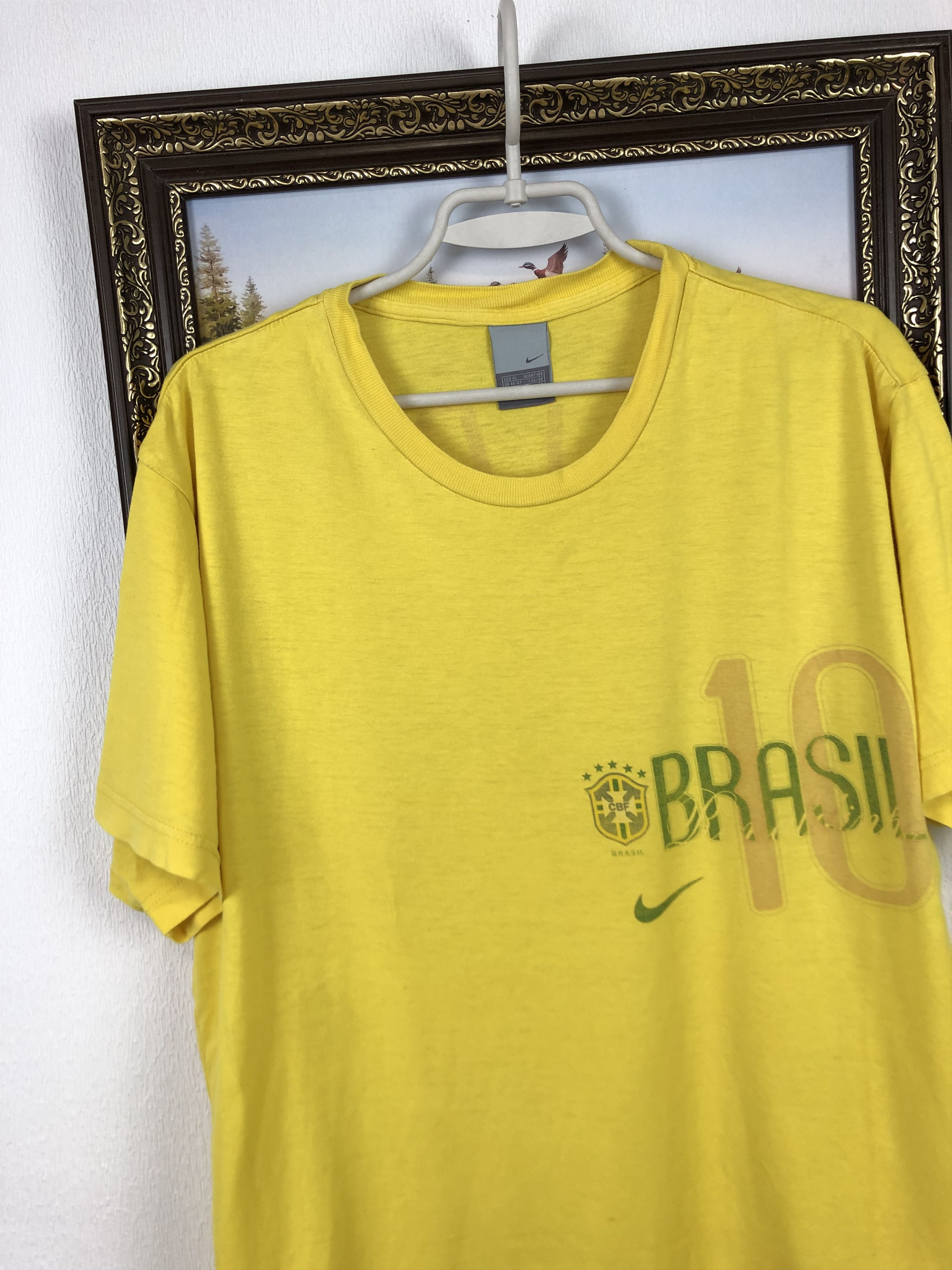 Nike Vintage Brazil Train Football Shirt #10 Ronaldinho Rare Size US XL / EU 56 / 4 - 3 Thumbnail