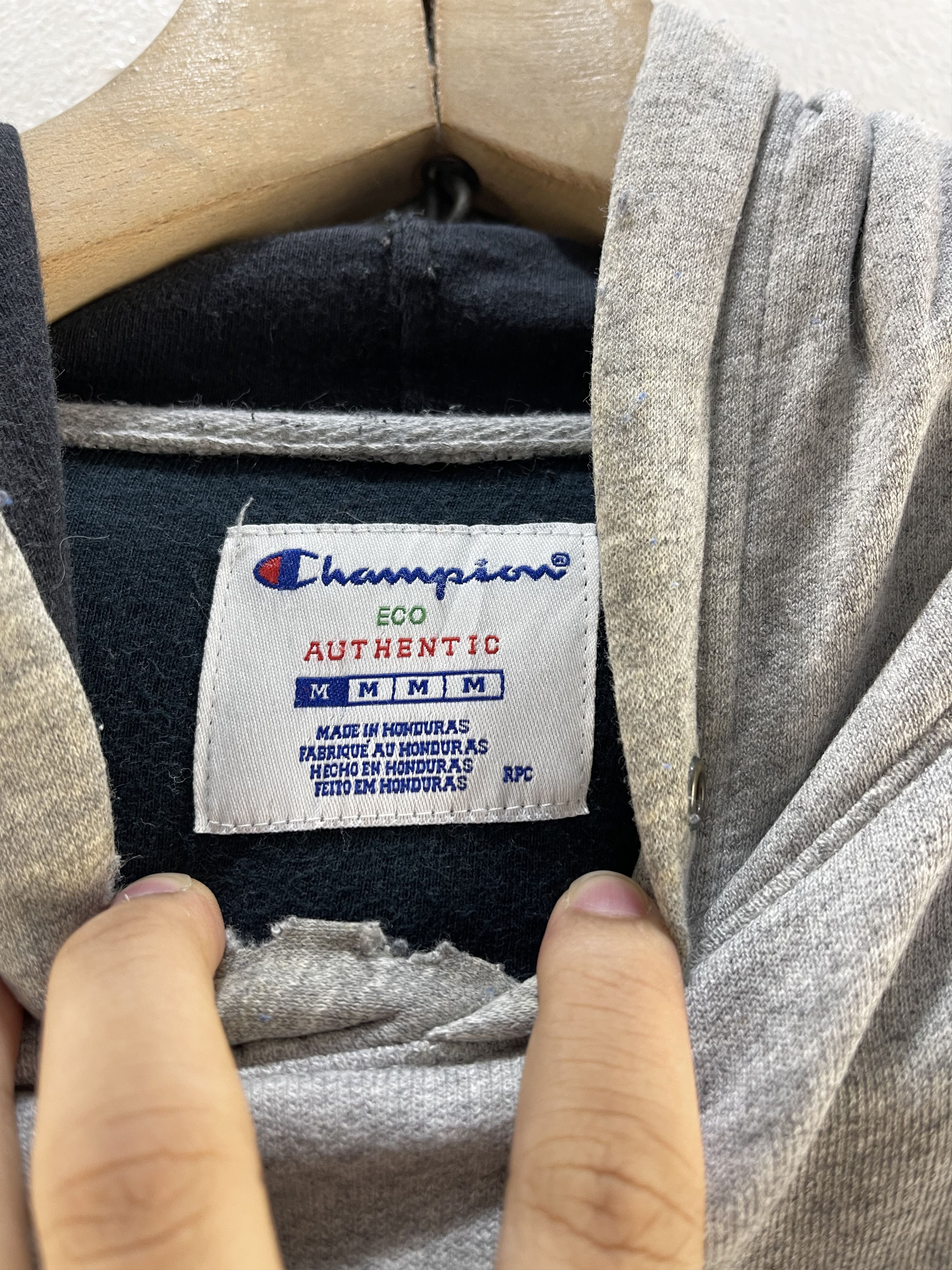 Champion Vintage Champion Hoodies Sweatshirt Size US M / EU 48-50 / 2 - 7 Thumbnail