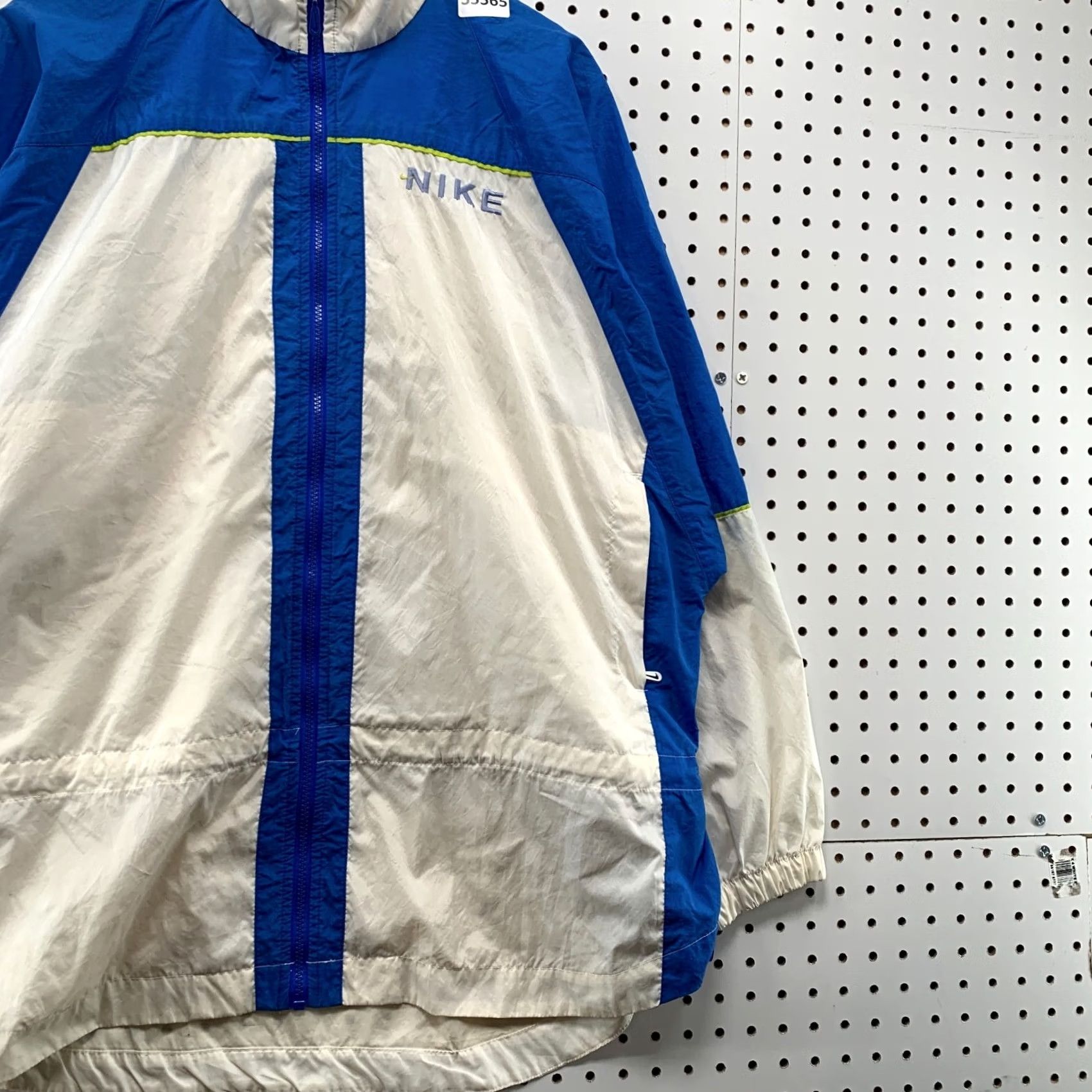 Nike VINTAGE Nike Windbreaker Jacket Womens XL Blue Windbreaker 90s Sports Nike Air Size XL / US 12-14 / IT 48-50 - 5 Thumbnail