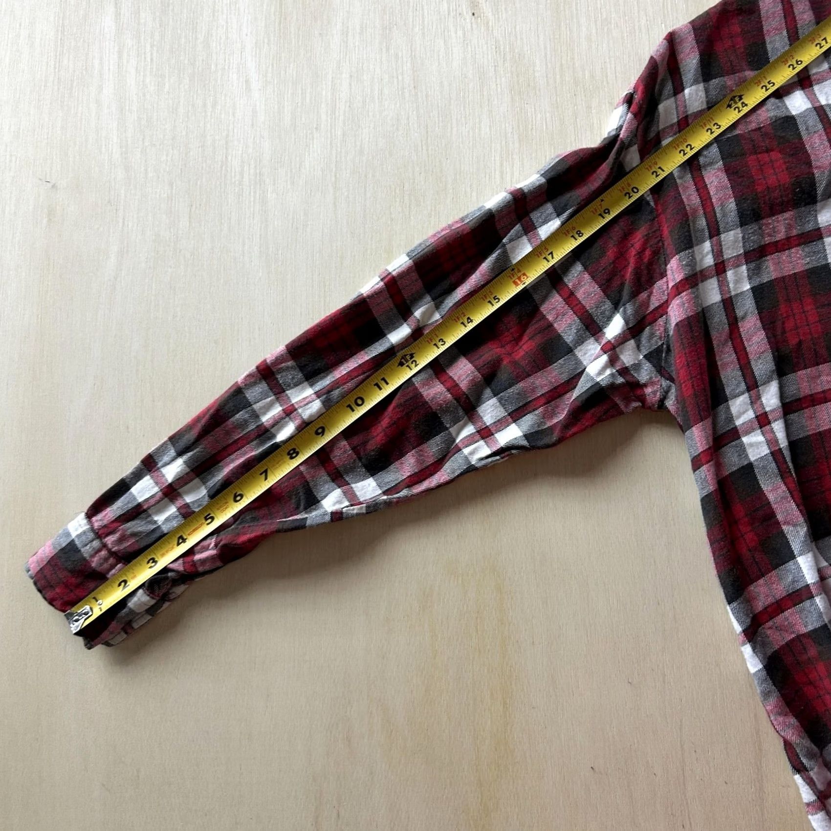 Vintage VINTAGE LORD Chase Flannel Shirt Mens Large Red Plaid Long Sleeve Button Up Size US L / EU 52-54 / 3 - 4 Thumbnail