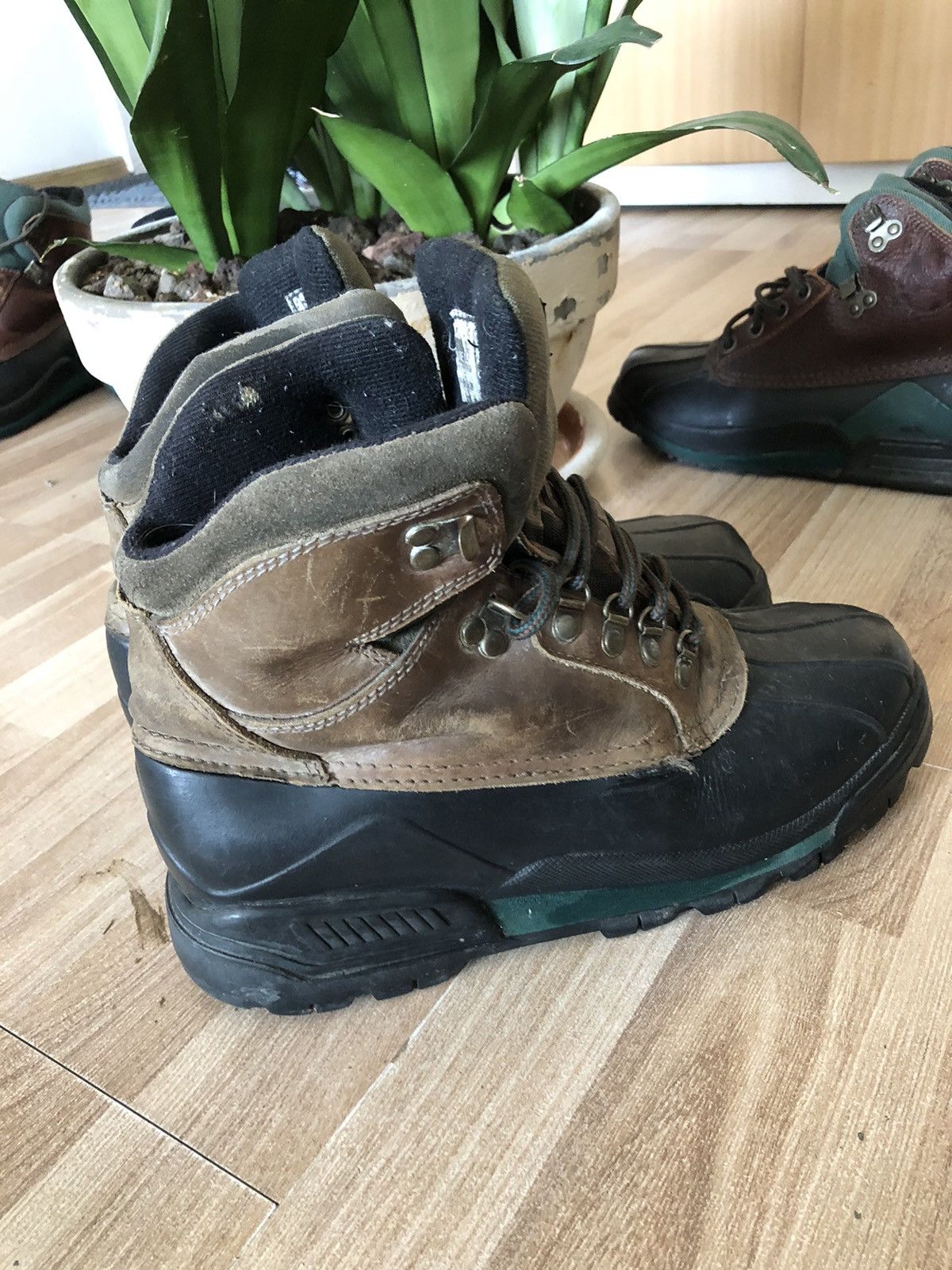 Nunn Bush Nunn Bush Mens Size 9M Duck Boots Brown Leather Rain Winter Size US 9 / EU 42 - 4 Thumbnail