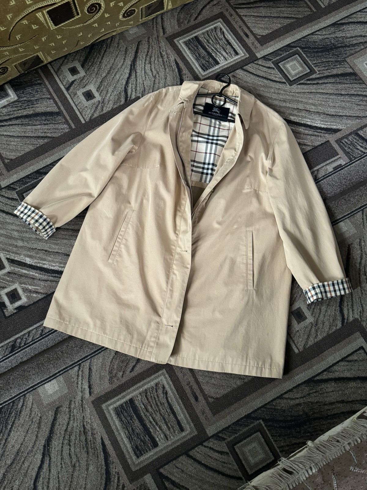 Burberry Vintage Trench Burberry 90s Size L Size US L / EU 52-54 / 3 - 1 Thumbnail